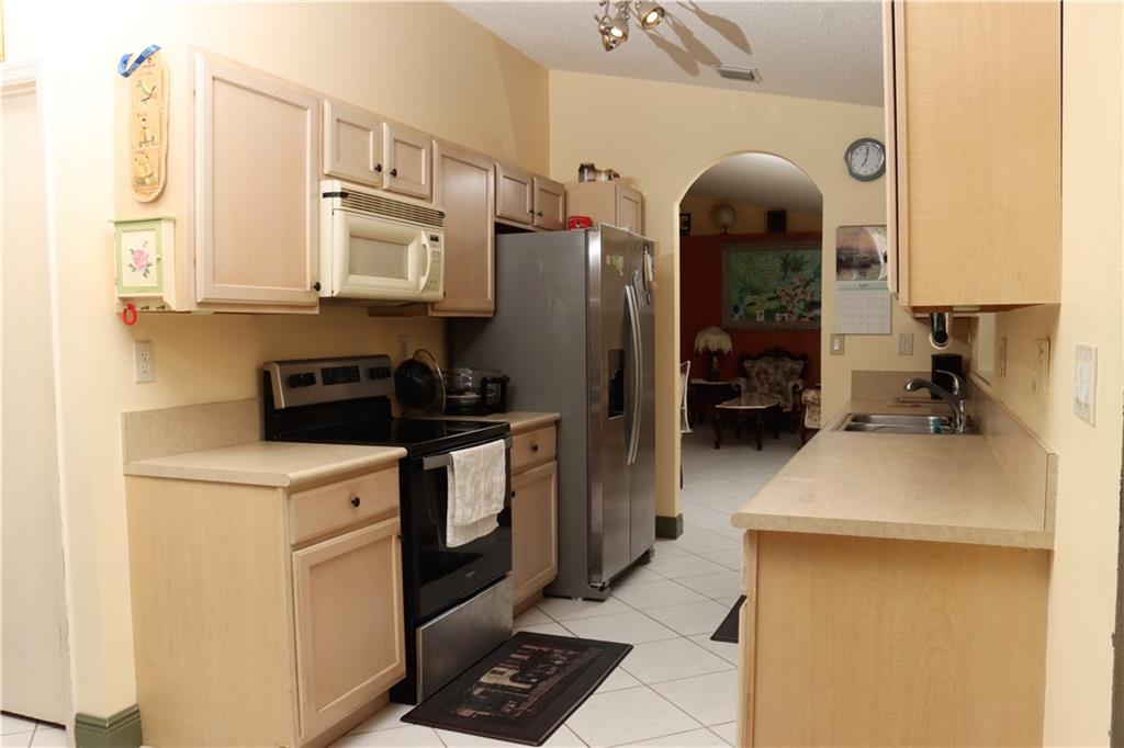 CENTEX-REPLAT OF A PORTIO - Residential