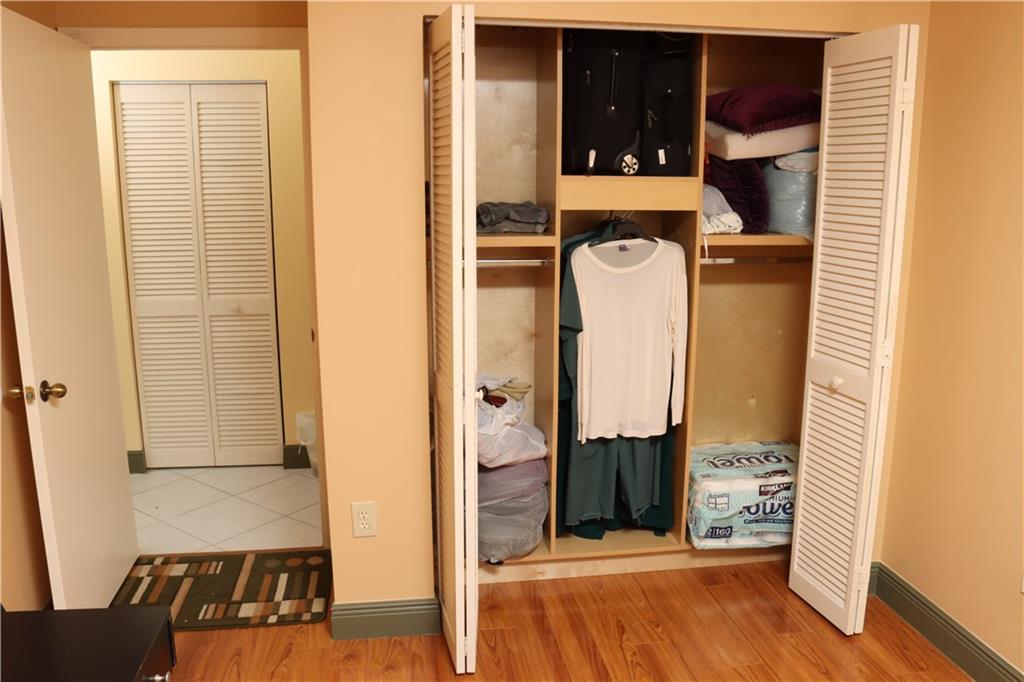 CENTEX-REPLAT OF A PORTIO - Residential