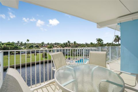 A home in Deerfield Beach