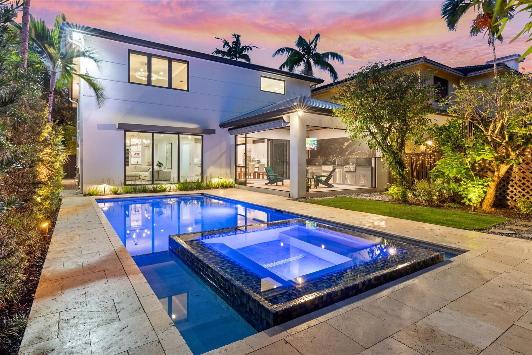 Rio Vista C J Hectors Res - Residential