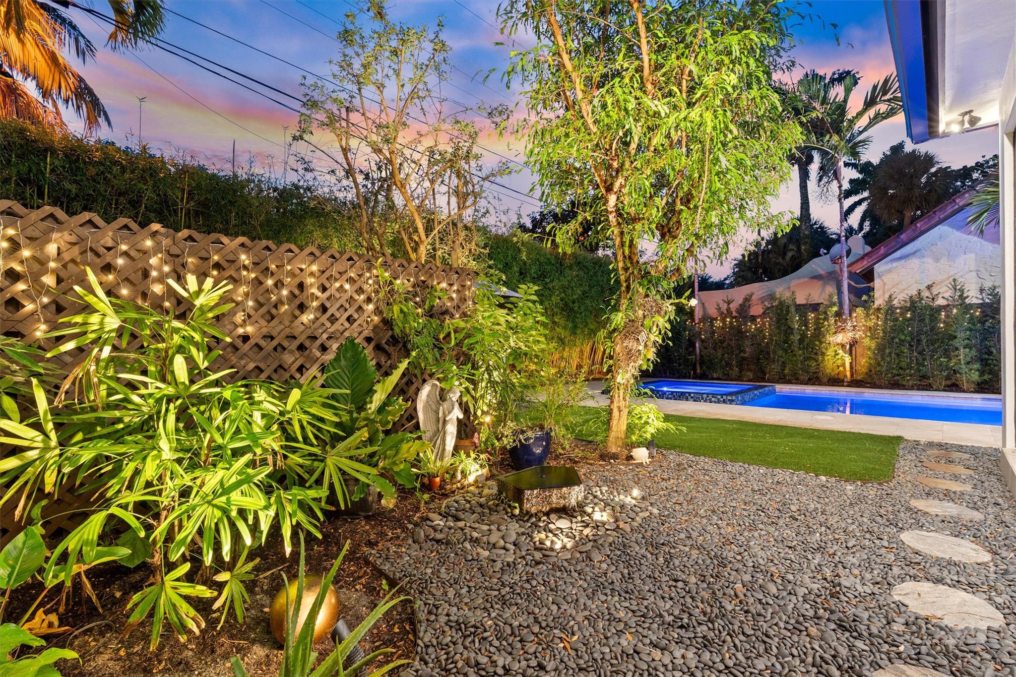 Rio Vista C J Hectors Res - Residential