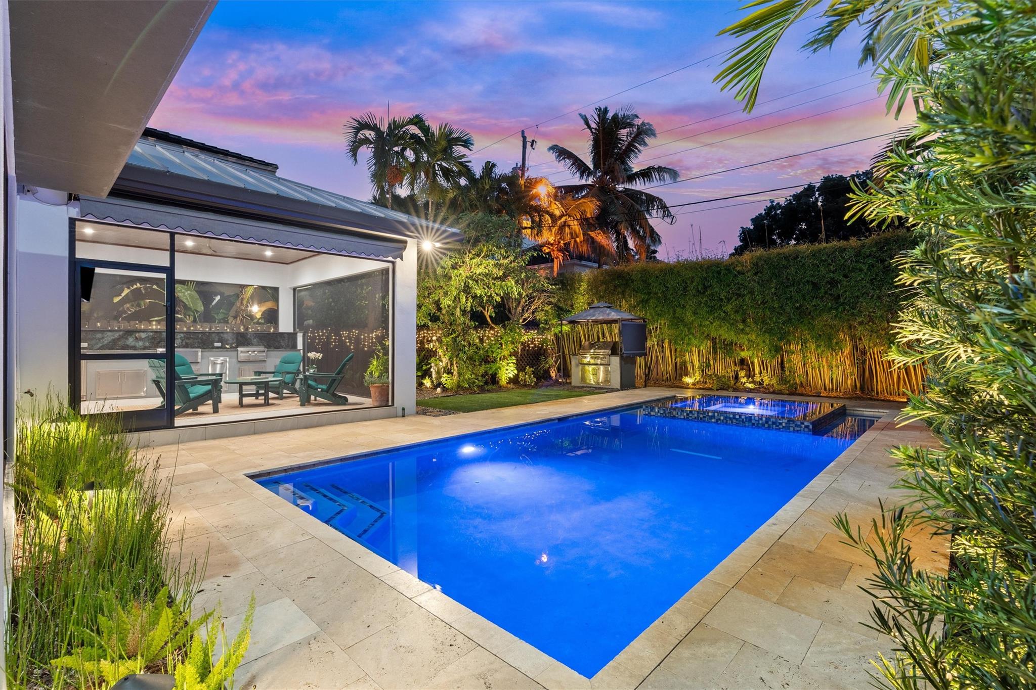 Rio Vista C J Hectors Res - Residential