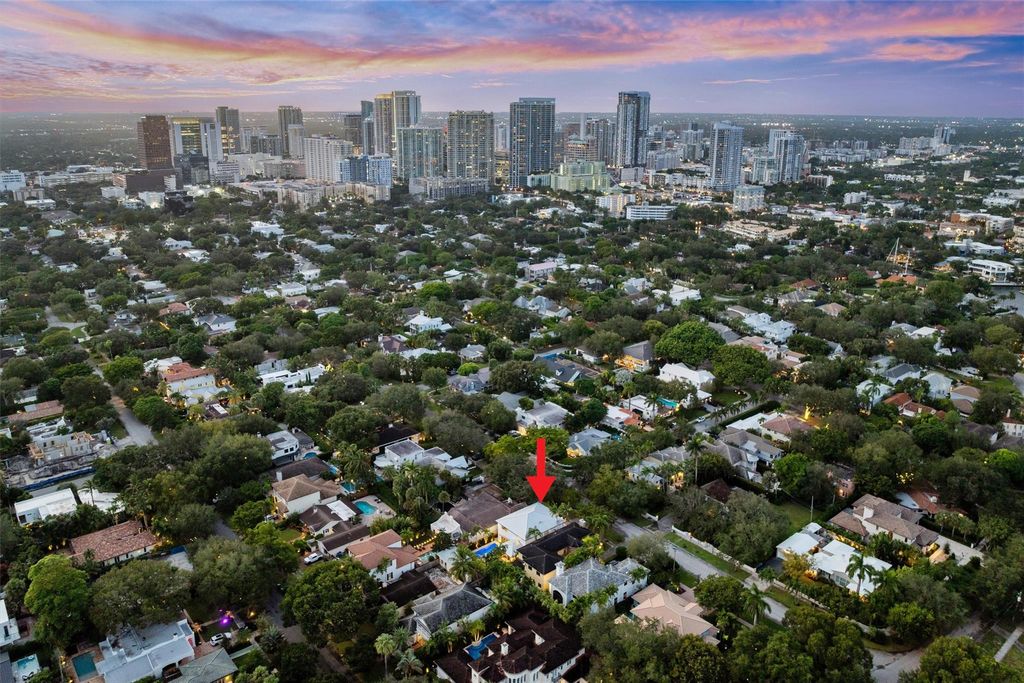 Photo of 1200 SE 7th St, Fort Lauderdale, FL 33301 (MLS # F10532258)