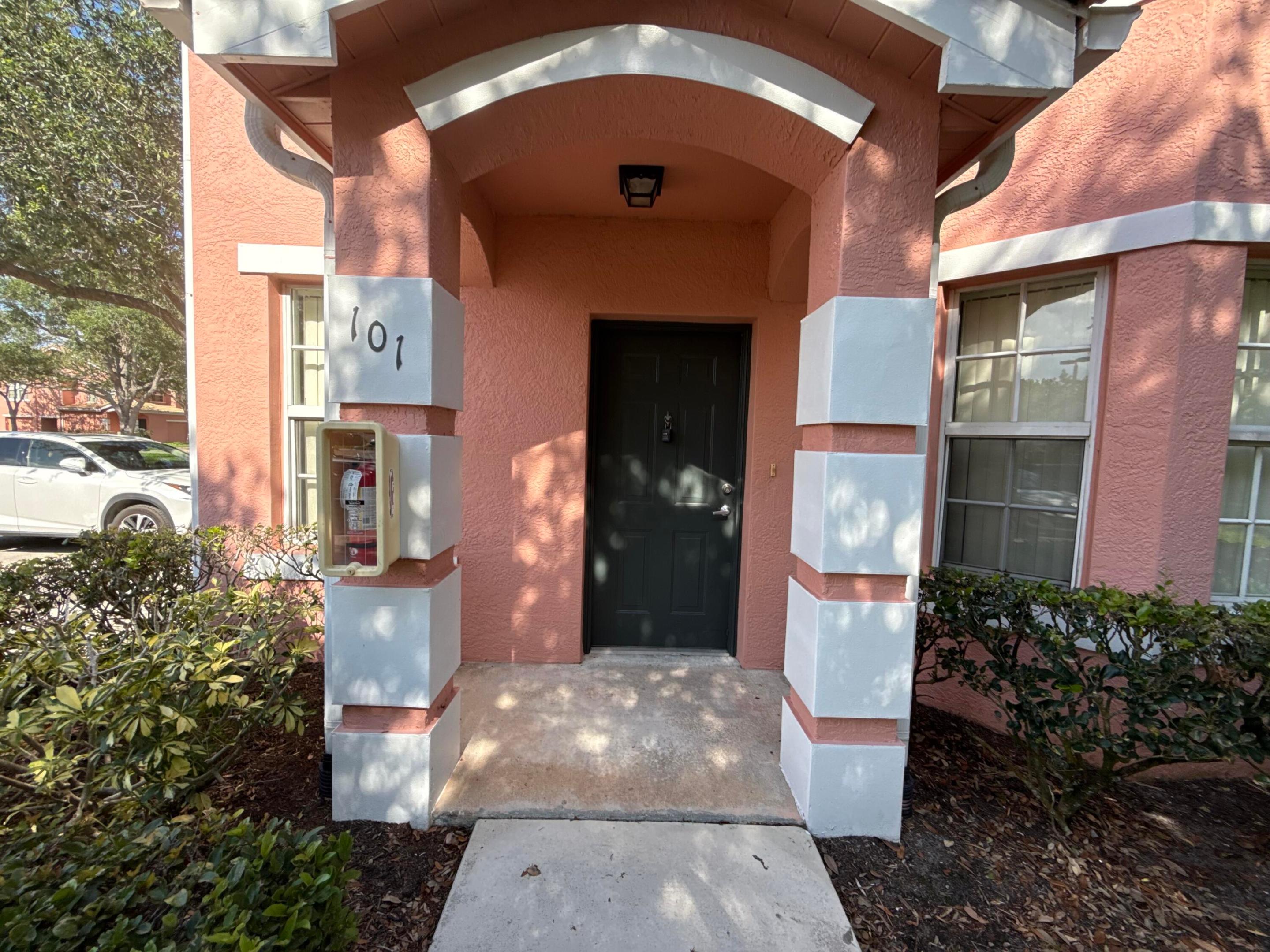 THE BELMONT AT ST LUCIE WEST, A CONDOMINIUM - Residential Lease