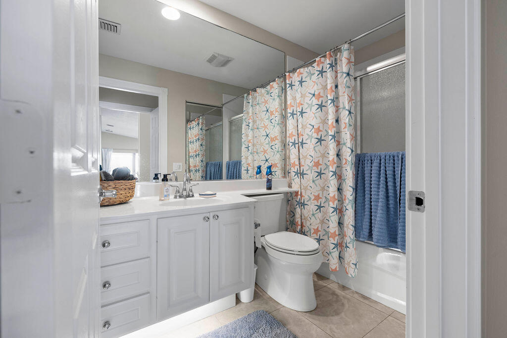 The Lakes at Tradition - Residential