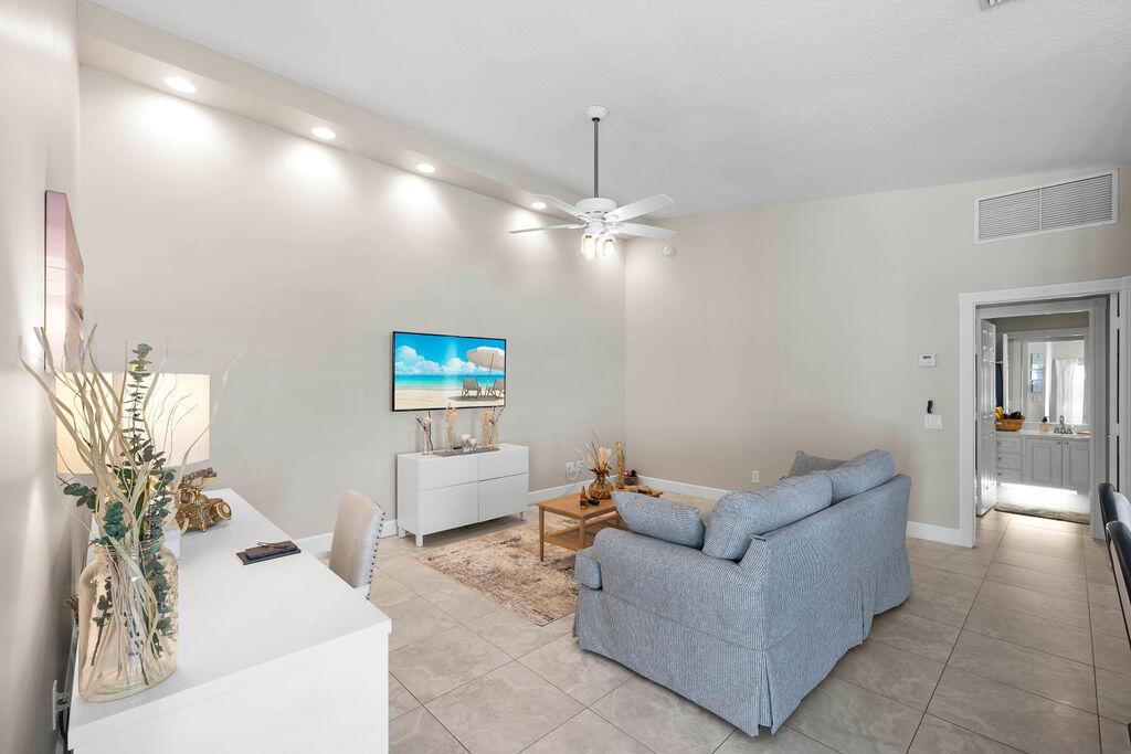 The Lakes at Tradition - Residential