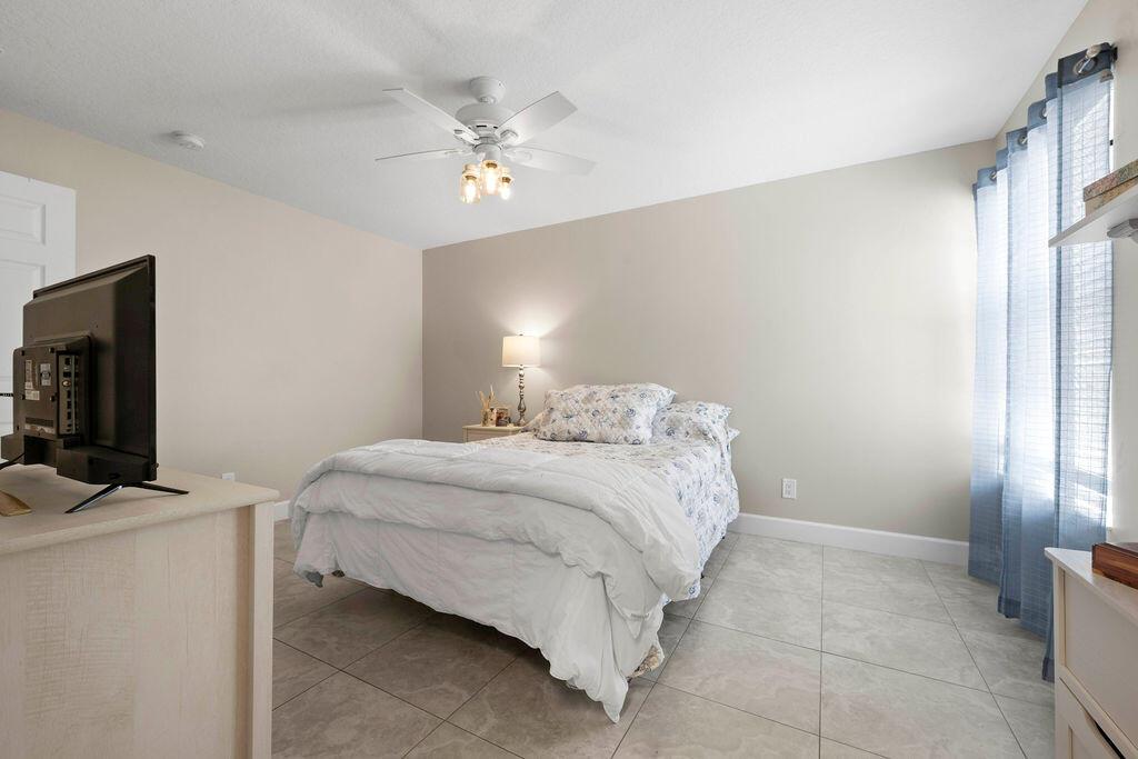 The Lakes at Tradition - Residential