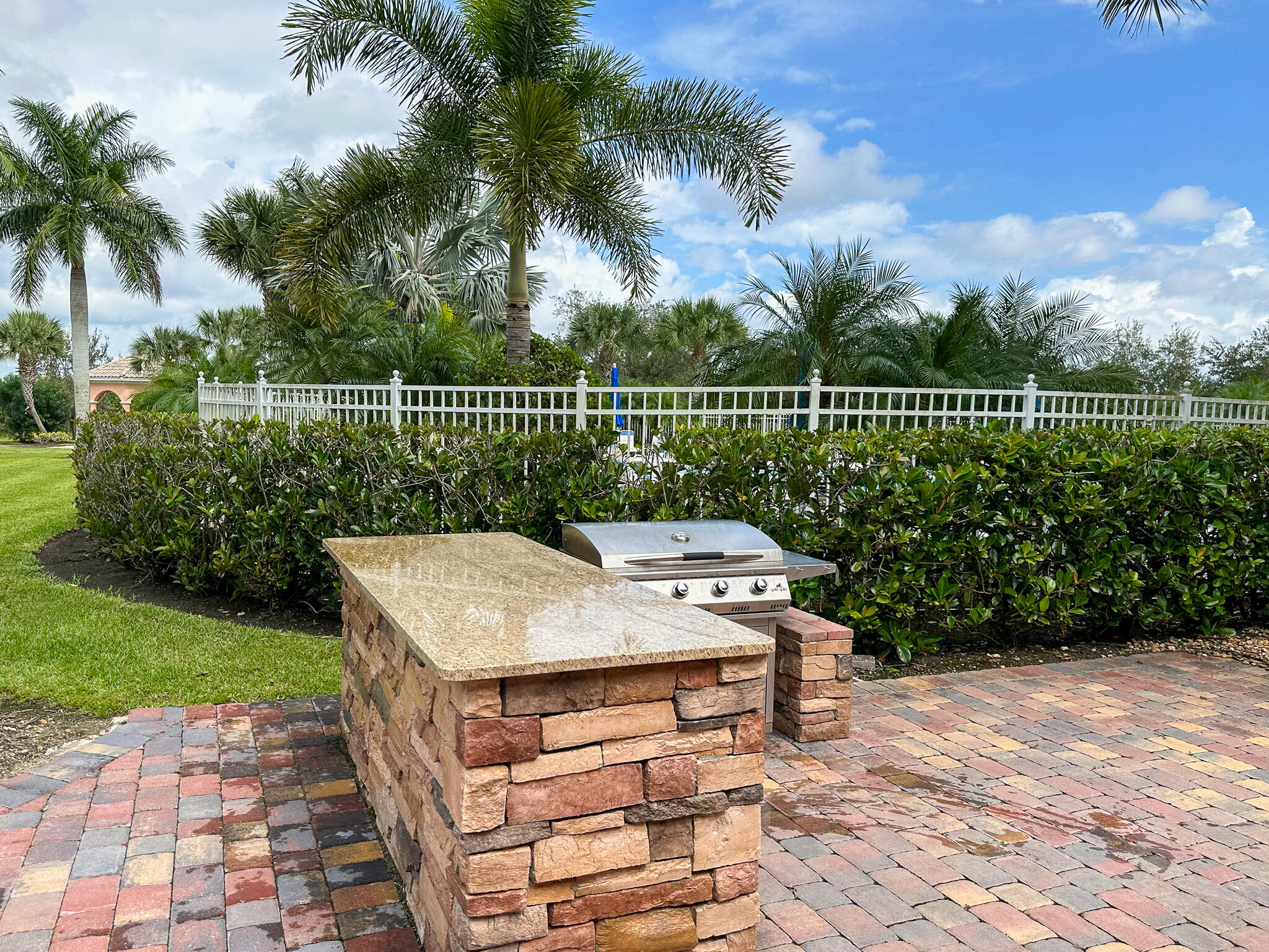 The Lakes at Tradition - Residential