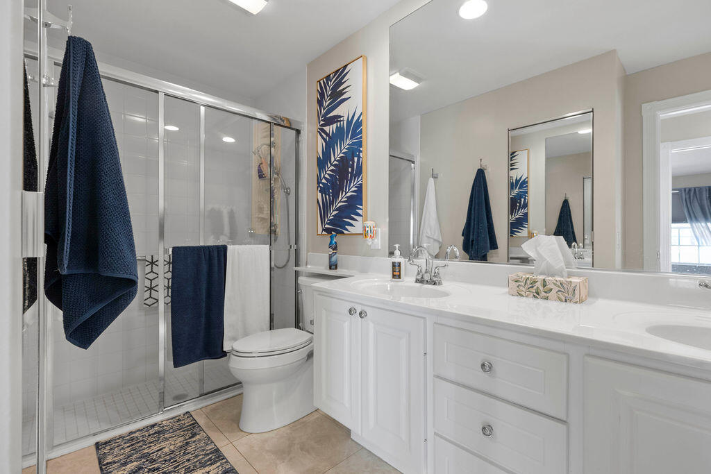 The Lakes at Tradition - Residential