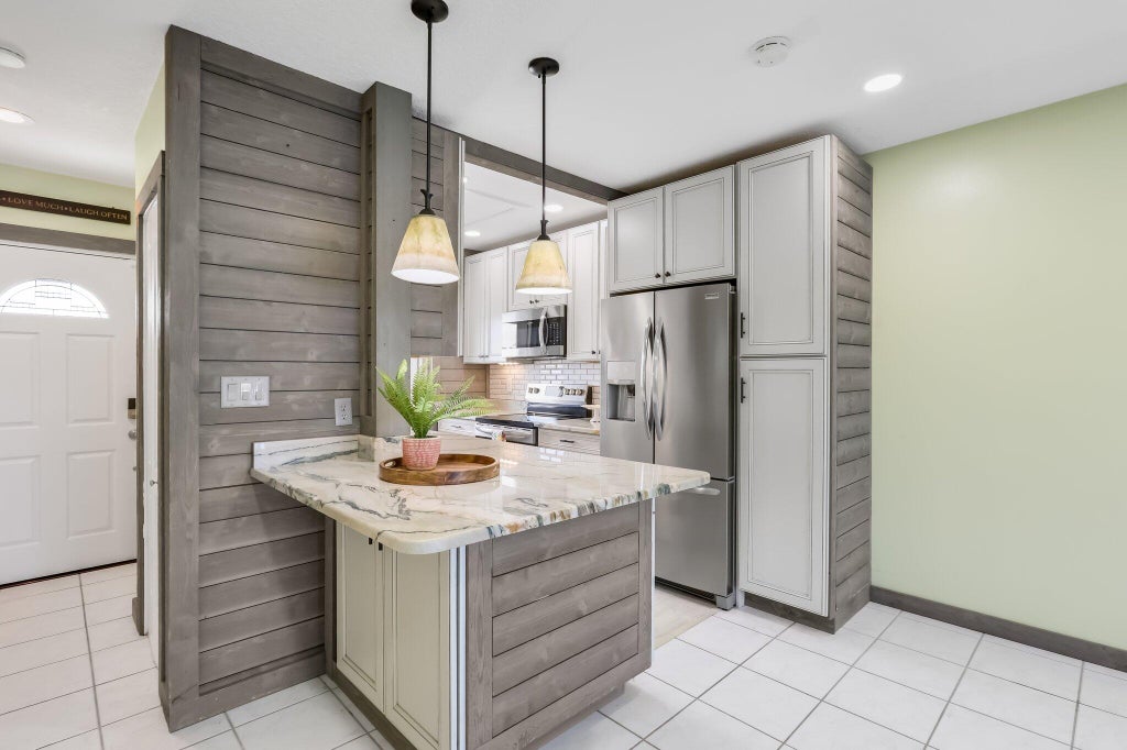 Photo of 1116 Lake Terrace #203, Boynton Beach, FL 33426 (MLS # R11081056)