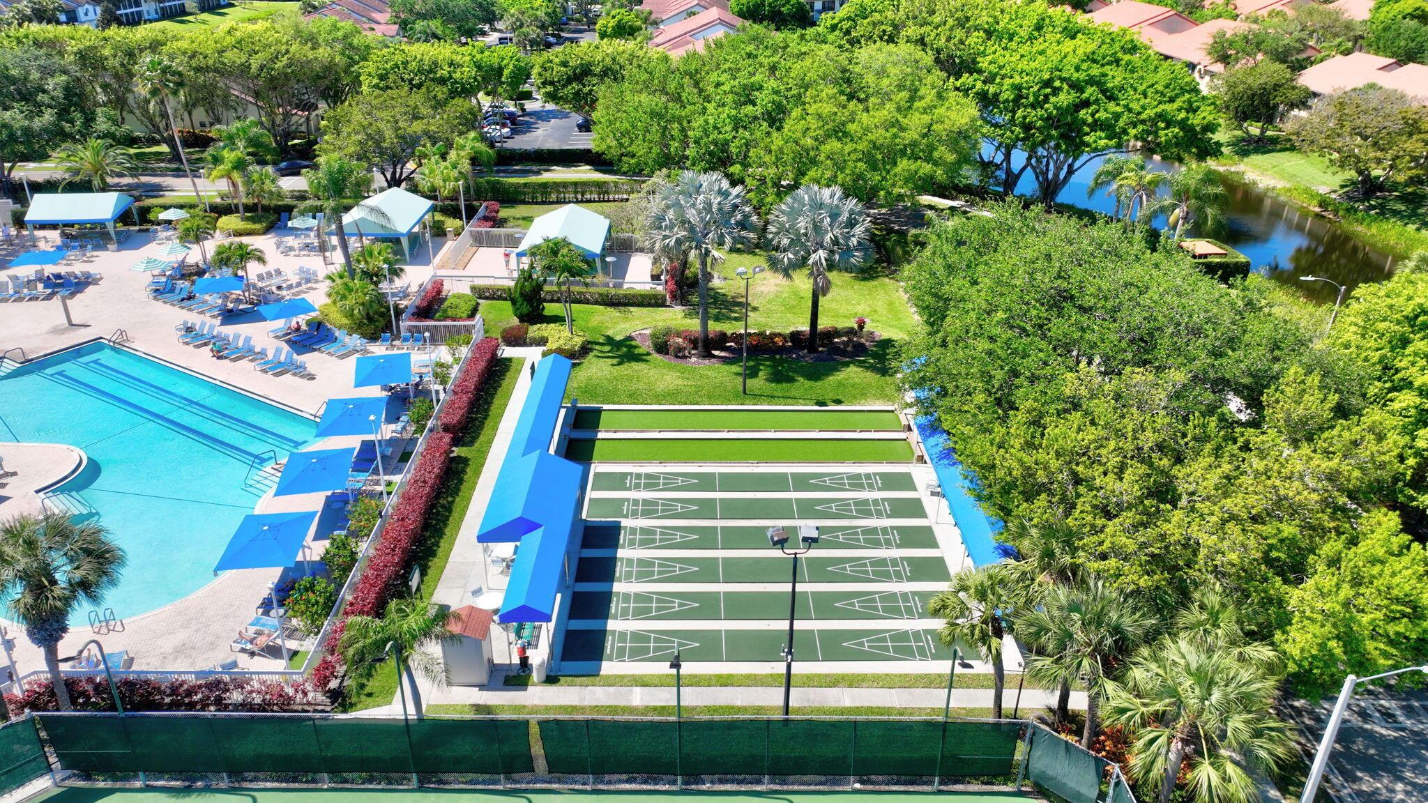 DIAMANTE VILLAGE CONDO - Residential