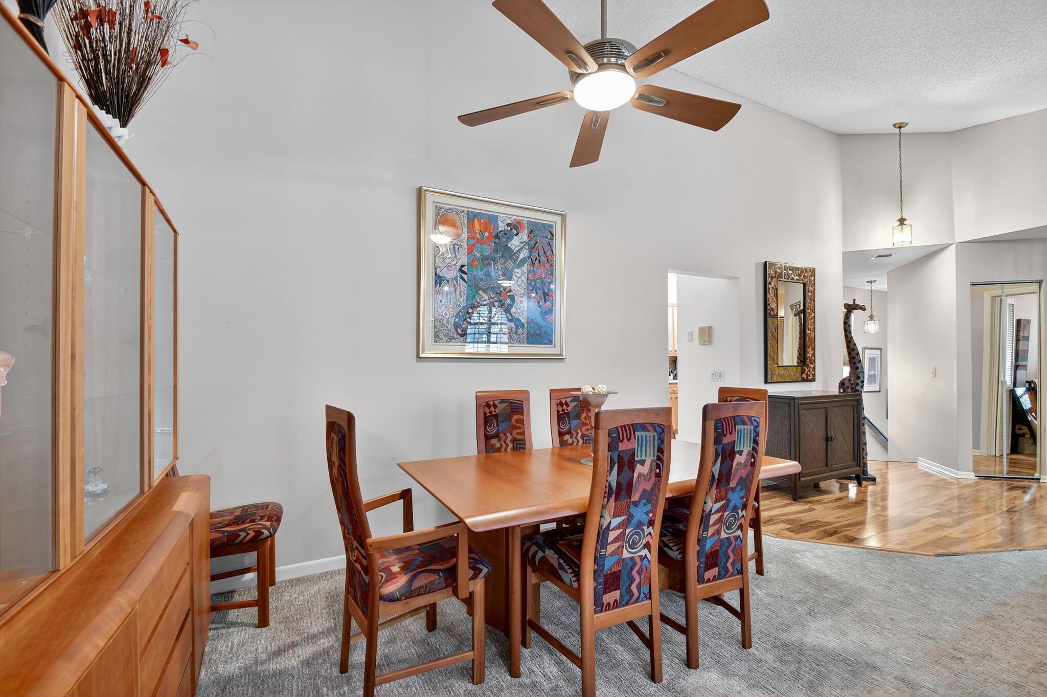 DIAMANTE VILLAGE CONDO - Residential