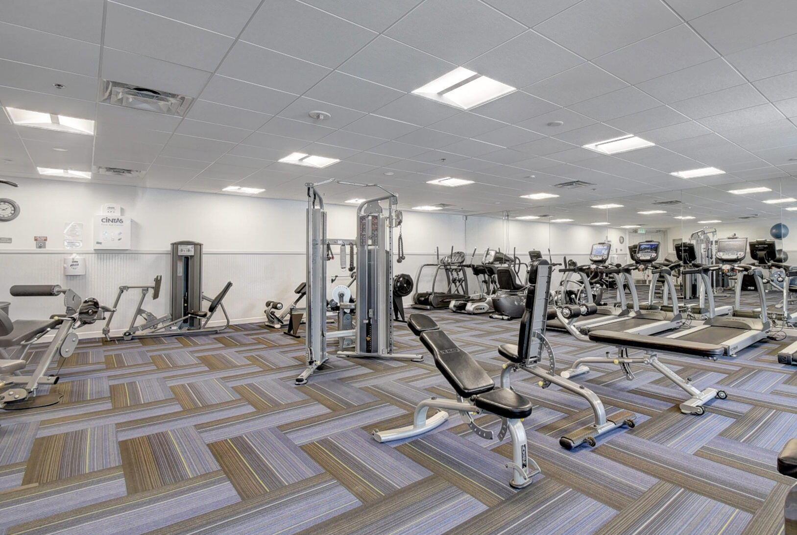 DIAMANTE VILLAGE CONDO - Residential