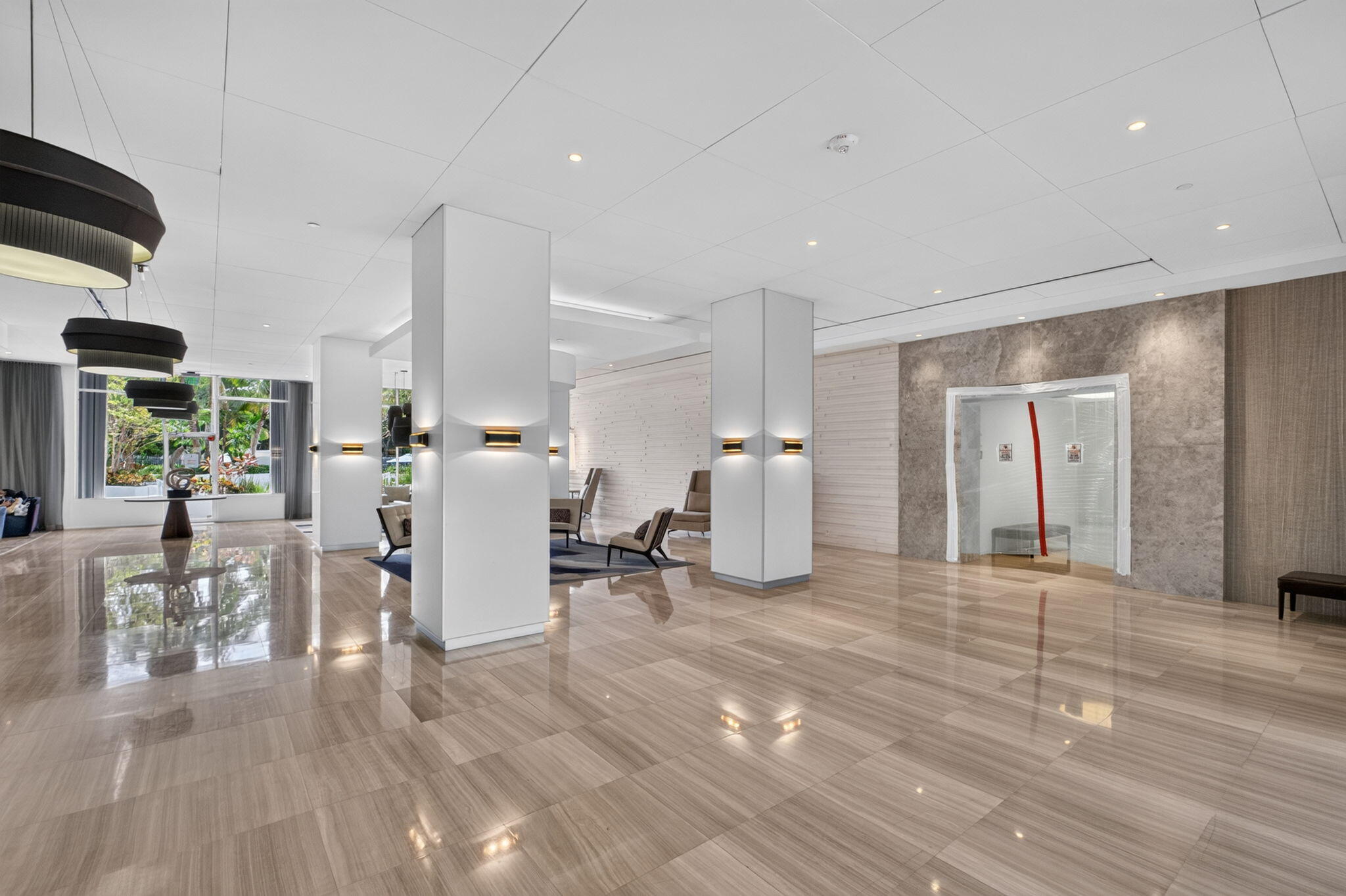 100 BAYVIEW Drive 620
