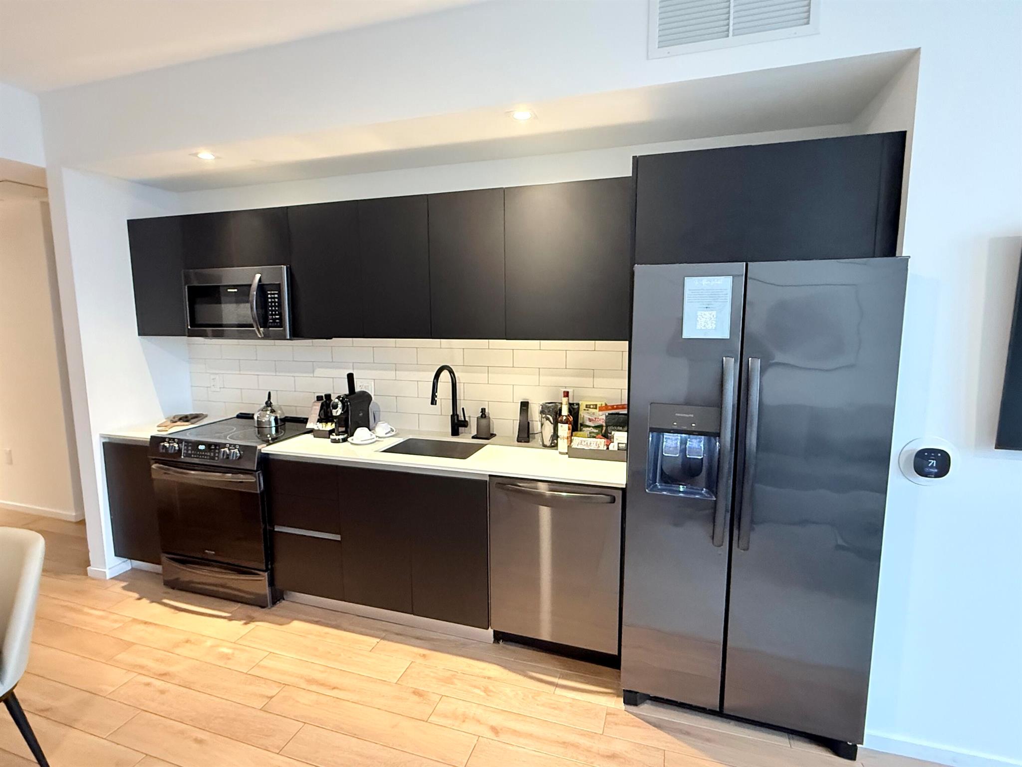 THE ELSER - Residential Lease