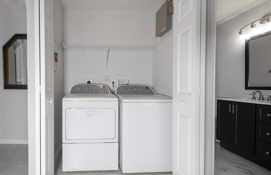 Jensen Beach Golf and Cou - Residential