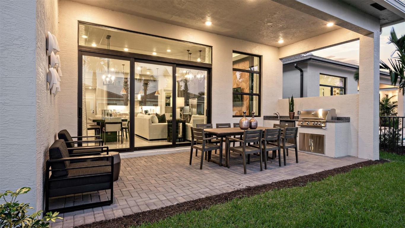 CRESSWIND PALM BEACH - Residential