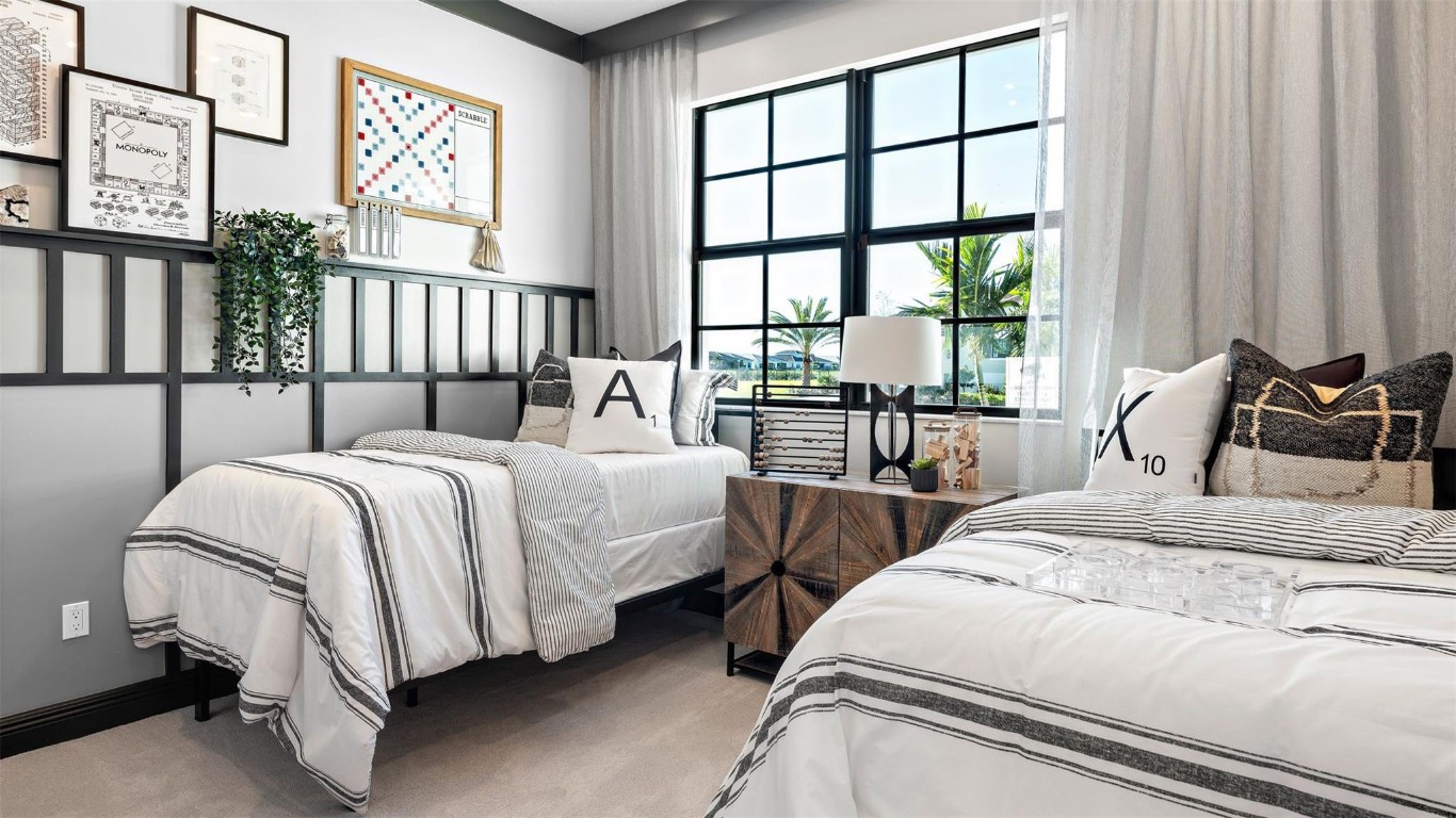 CRESSWIND PALM BEACH - Residential