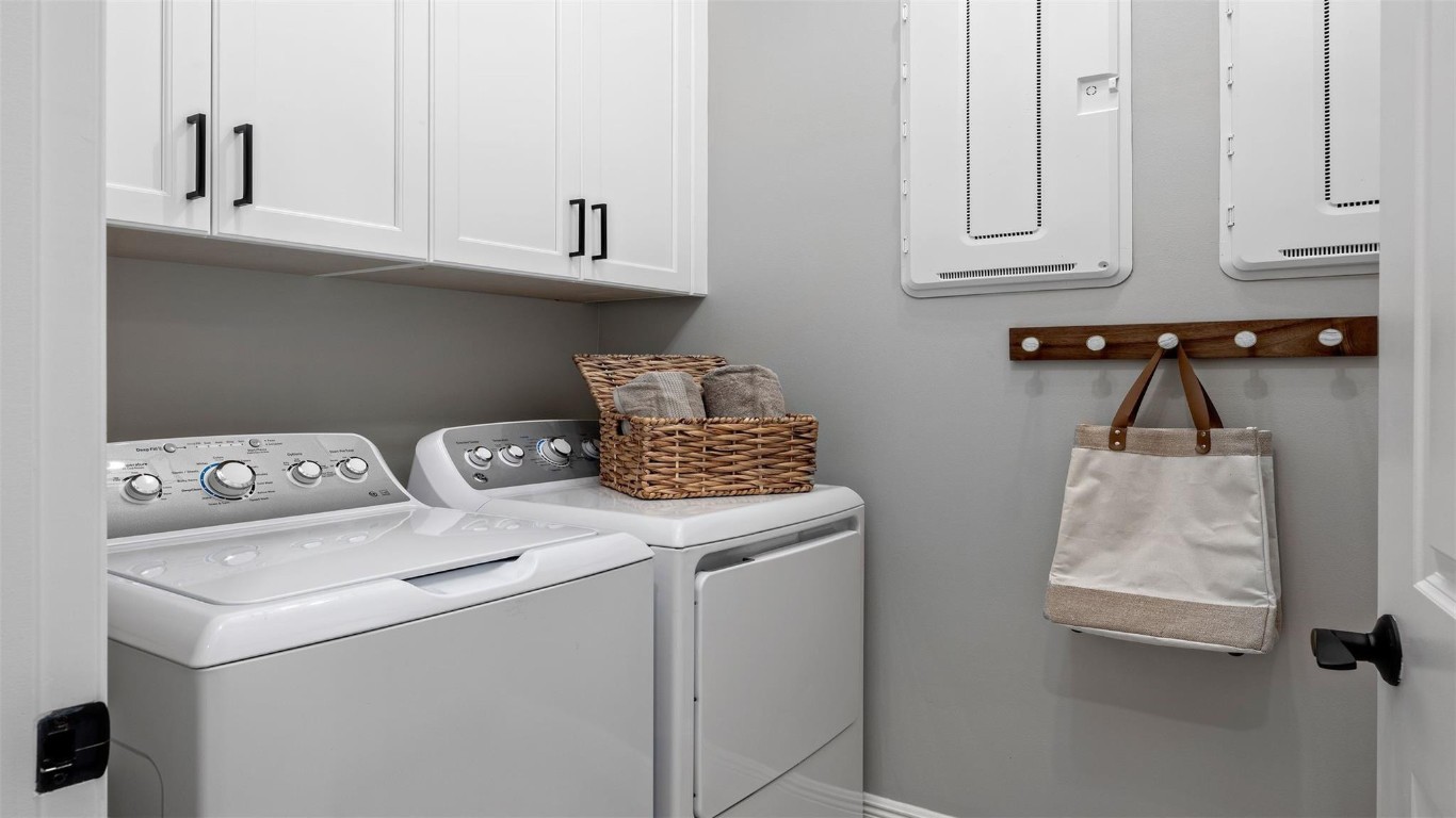 CRESSWIND PALM BEACH - Residential