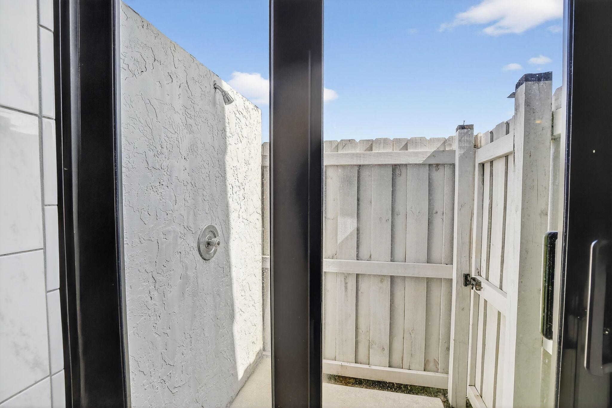 LETO ESTATES NO 3 - Residential