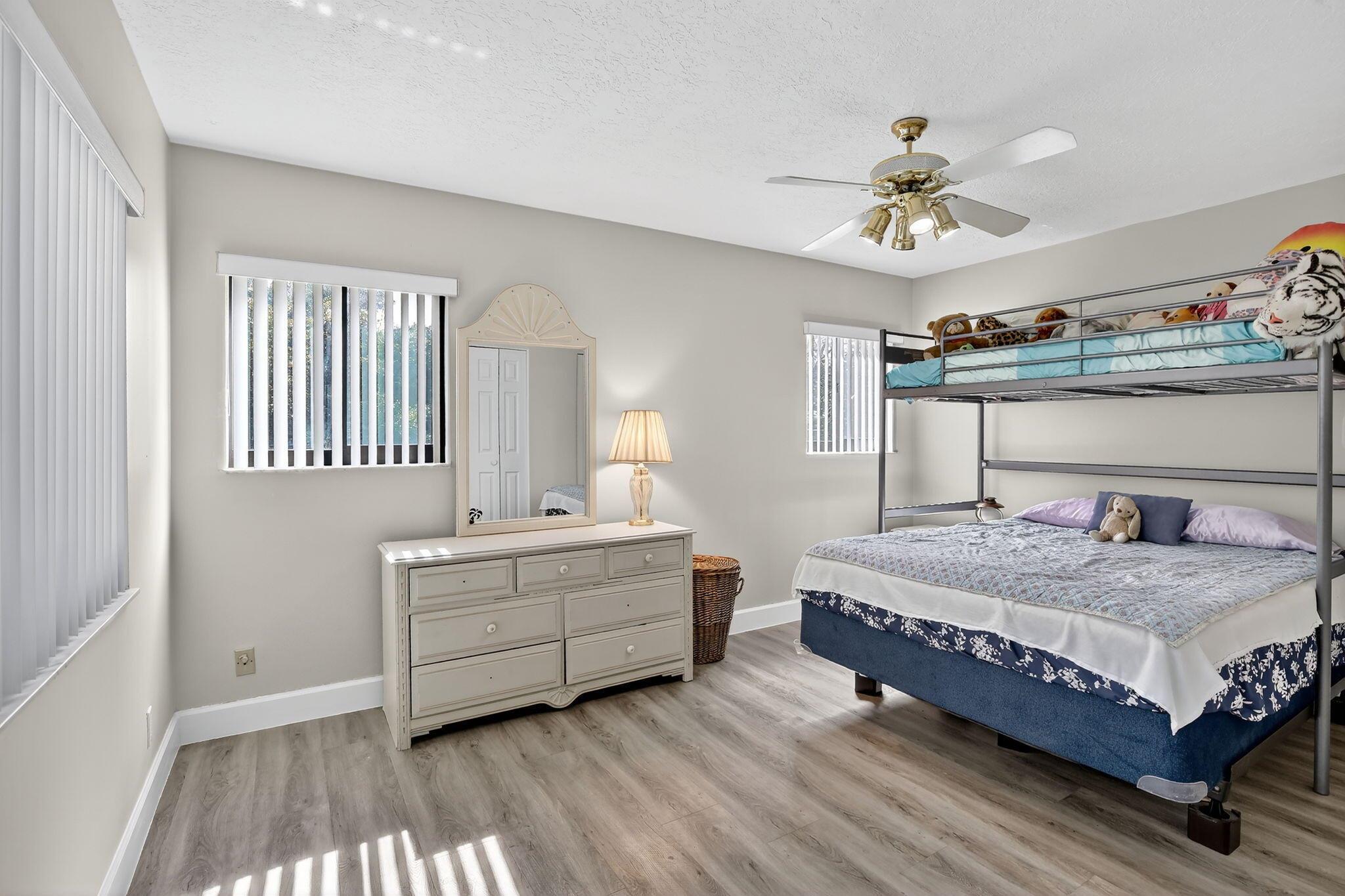 LETO ESTATES NO 3 - Residential