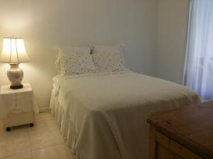 WHISPER WALK SEC C CONDO - Residential Lease