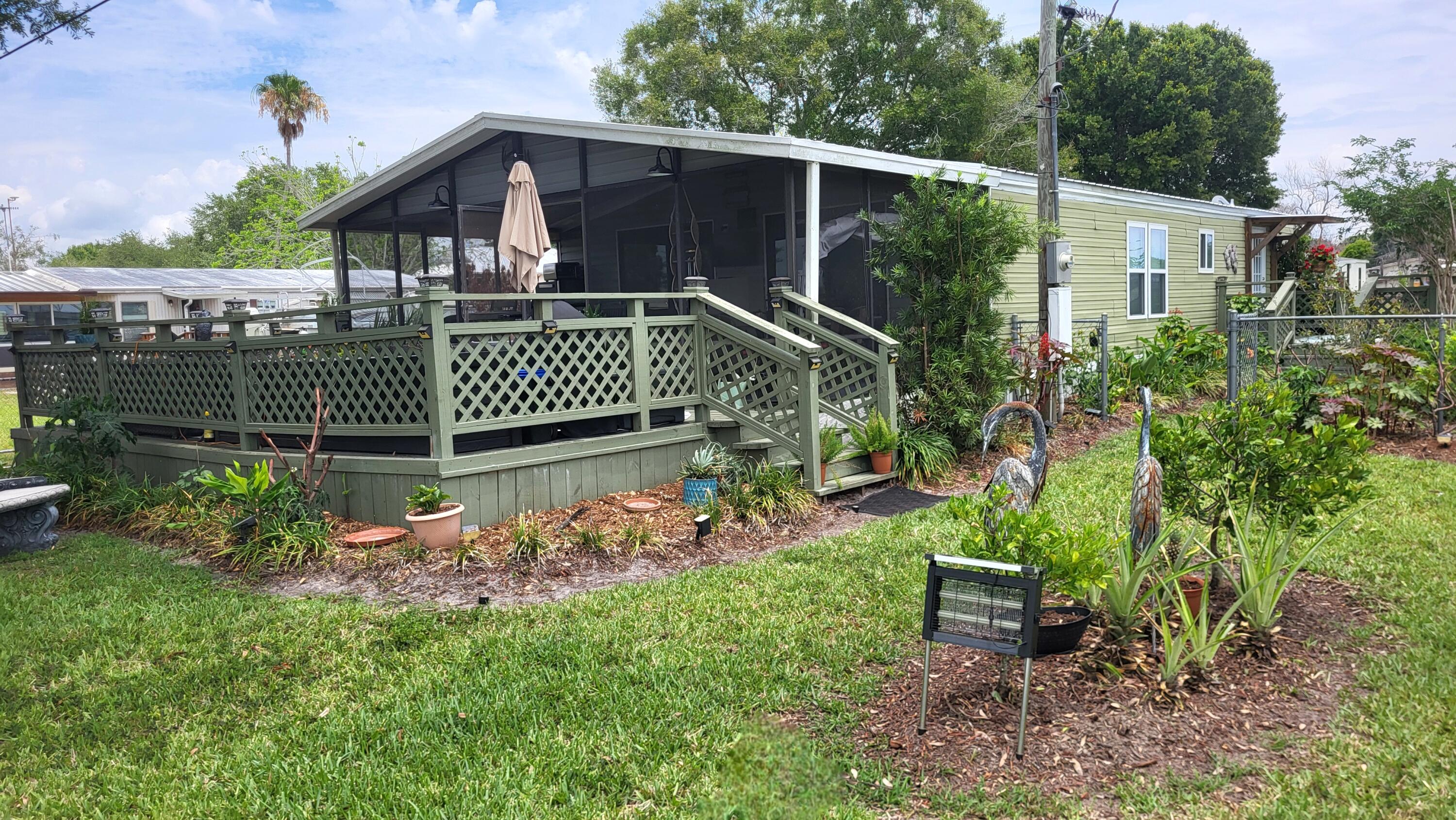 LAKEVIEW ESTATES - Residential