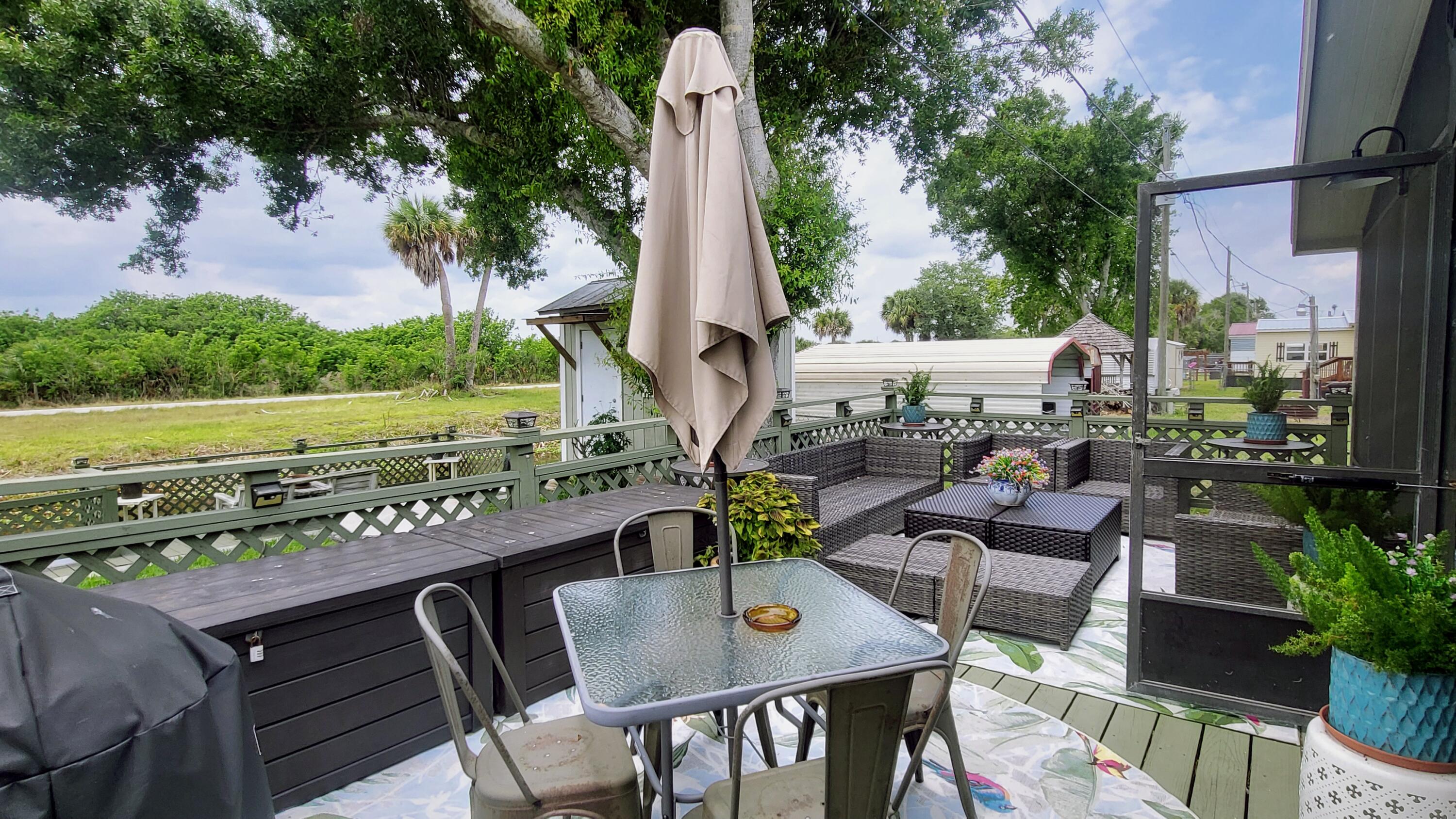 LAKEVIEW ESTATES - Residential