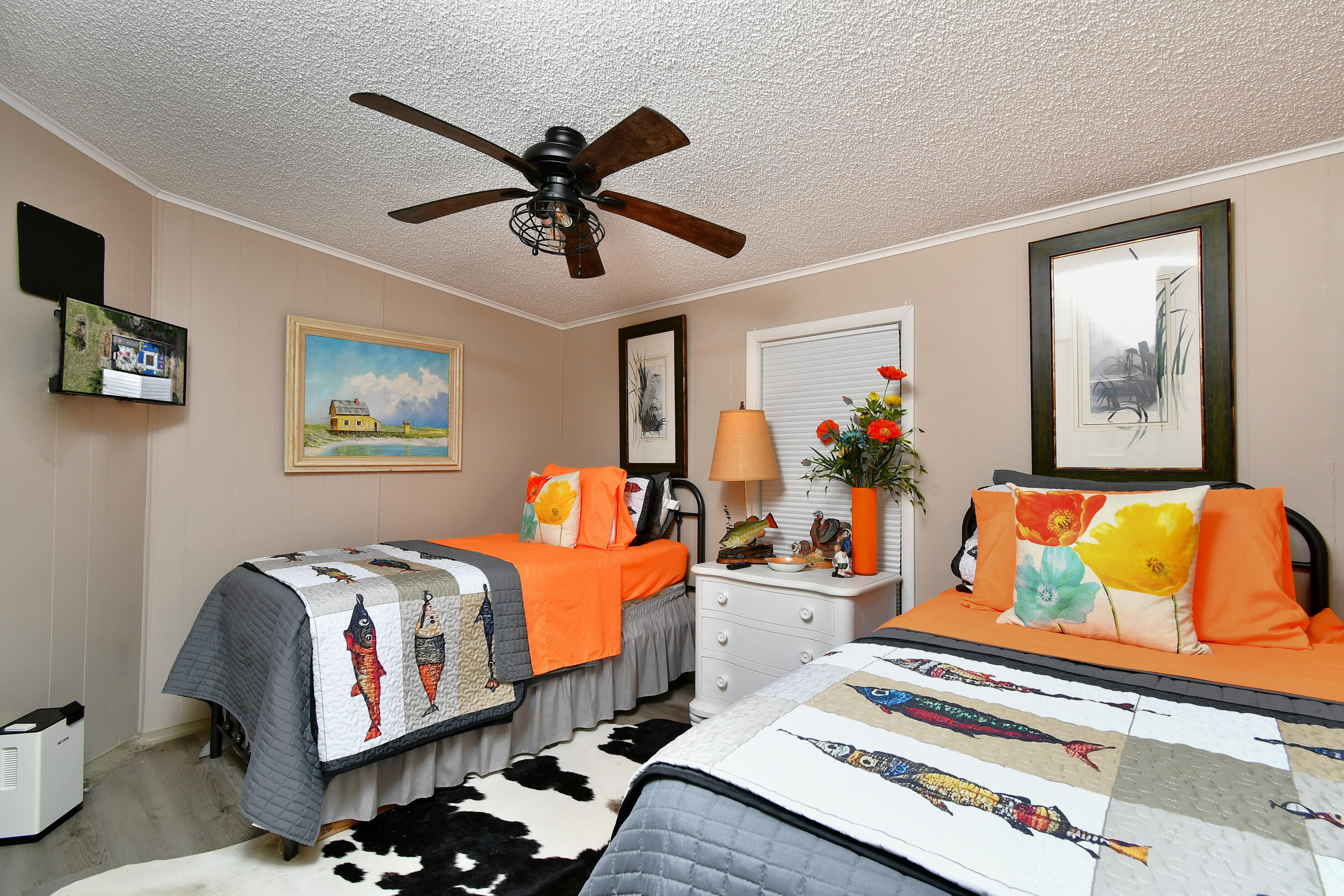 LAKEVIEW ESTATES - Residential