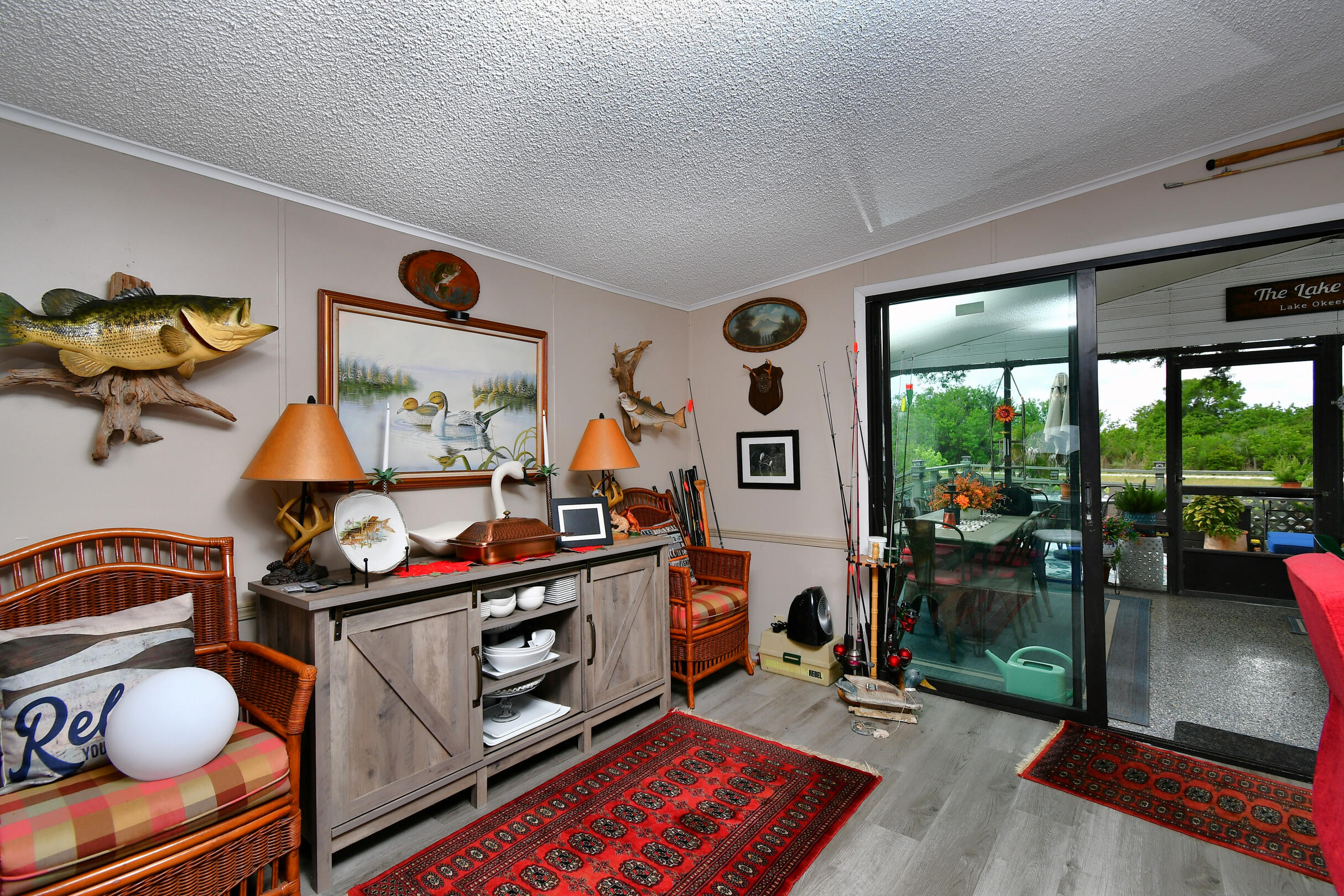 LAKEVIEW ESTATES - Residential