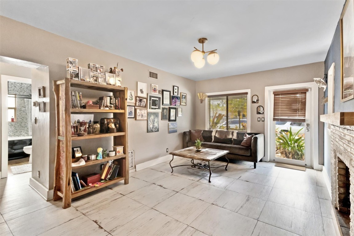 PINEHURST 1-3 - Residential