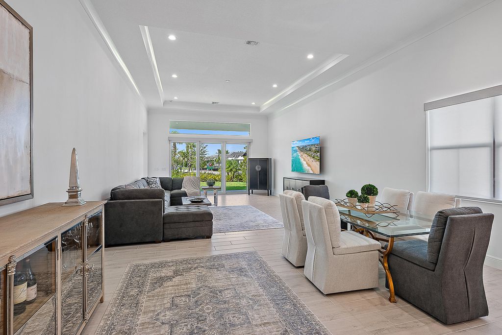 Photo of 10229 Riverstone Way, Palm Beach Gardens, FL 33412 (MLS # R11117454)