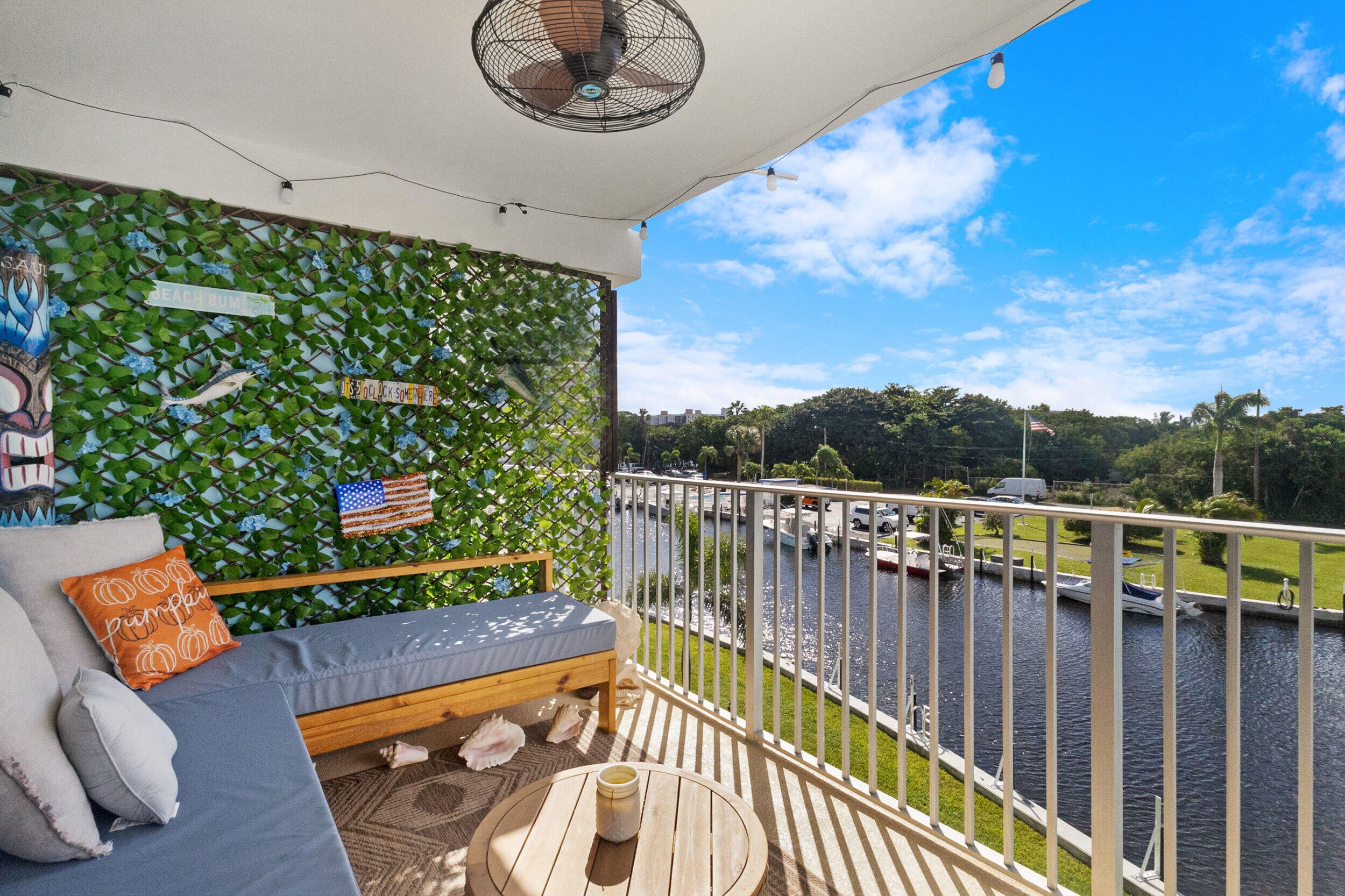 ILLINOIS APTS INC CONDO - Residential