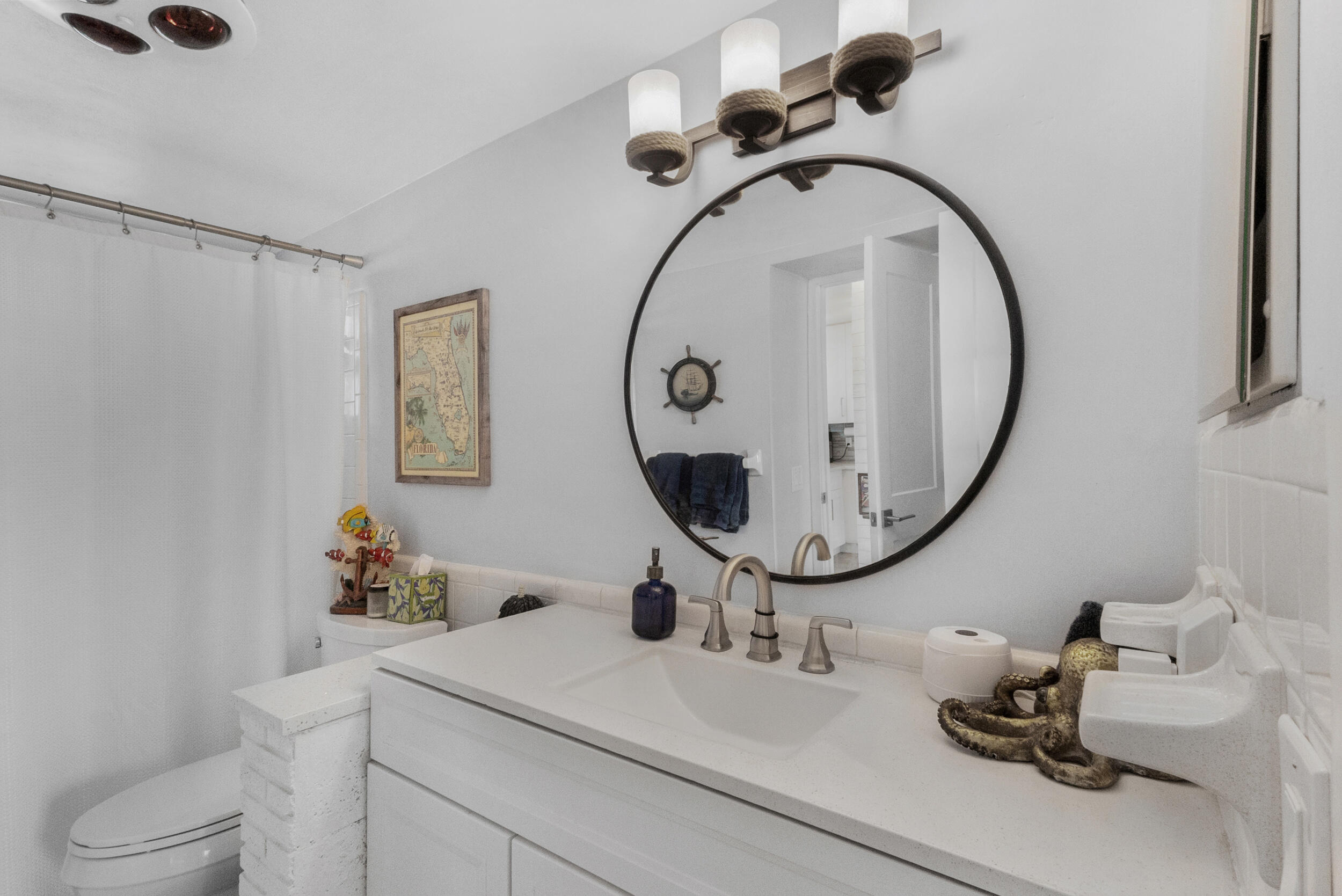 ILLINOIS APTS INC CONDO - Residential