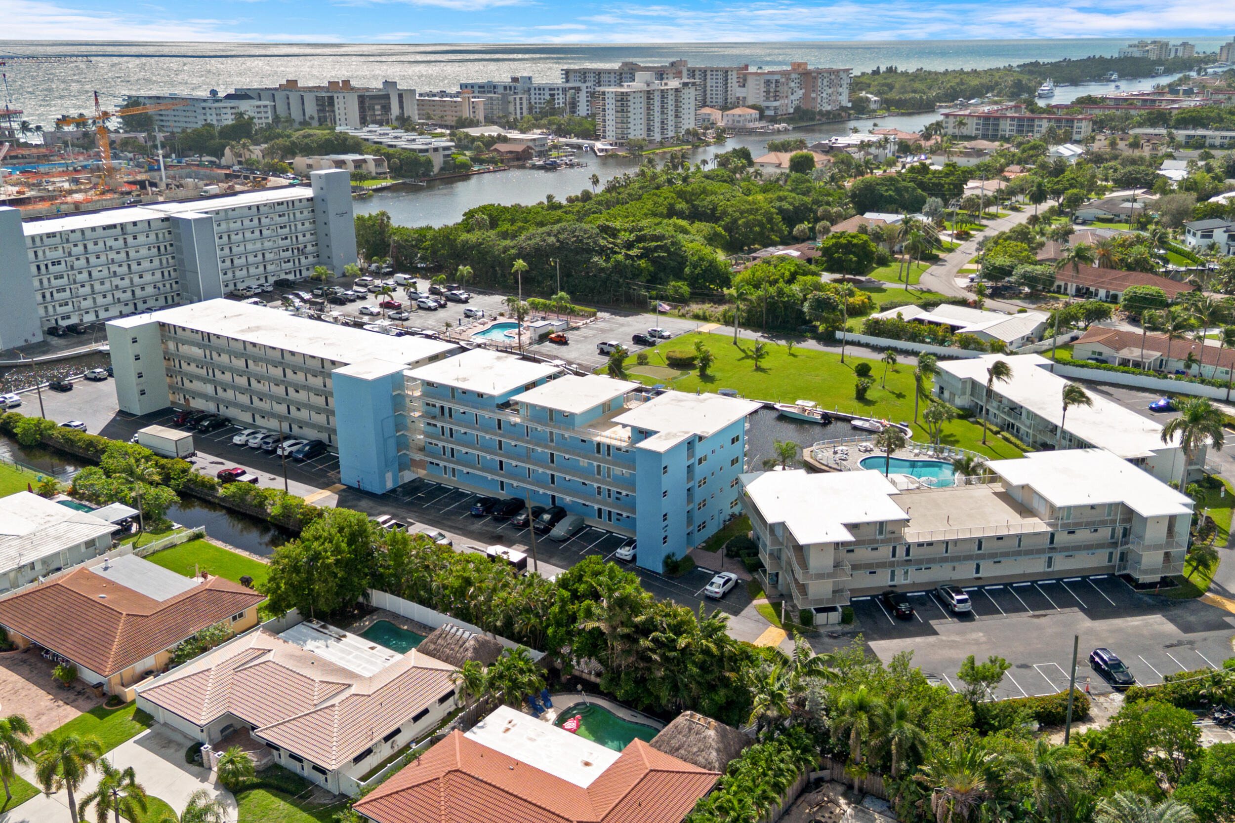 ILLINOIS APTS INC CONDO - Residential