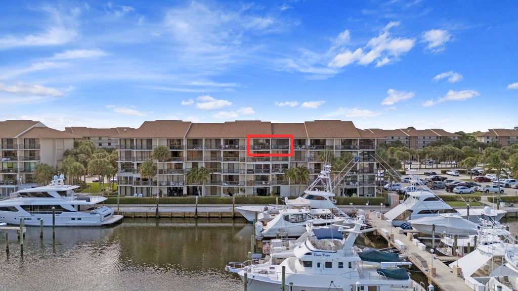 Photo of 2401 Marina Isle Way #503, Jupiter, FL 33477 (MLS # R11068240)