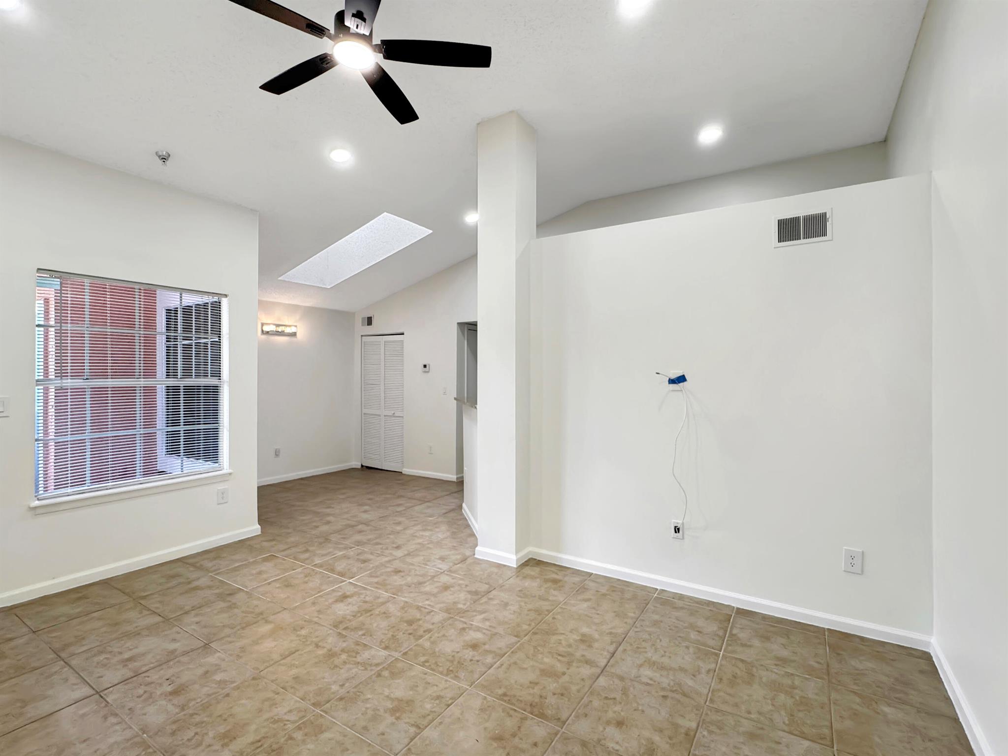 1335 Crystal Way L