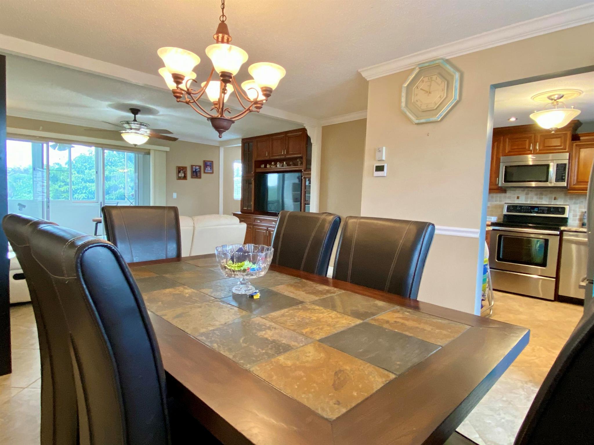 LAKESIDE VILLAGE - Residential