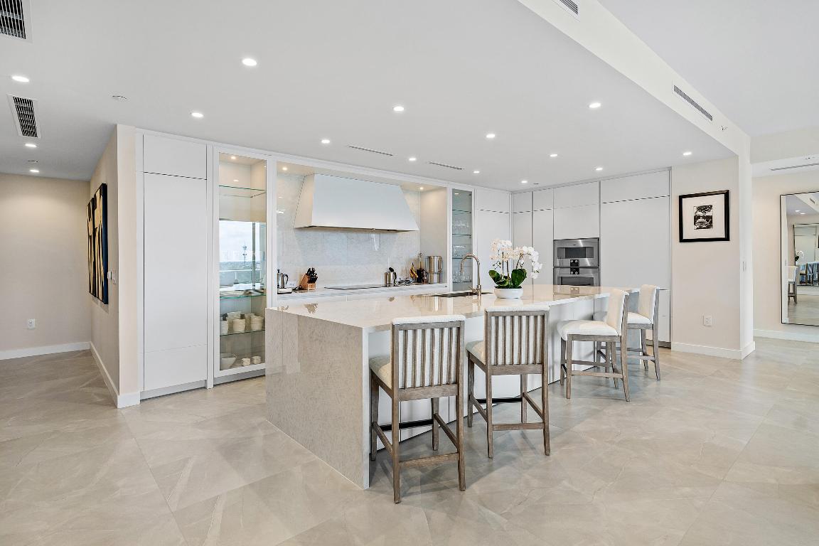 ALINA RESIDENCES - Residential Lease