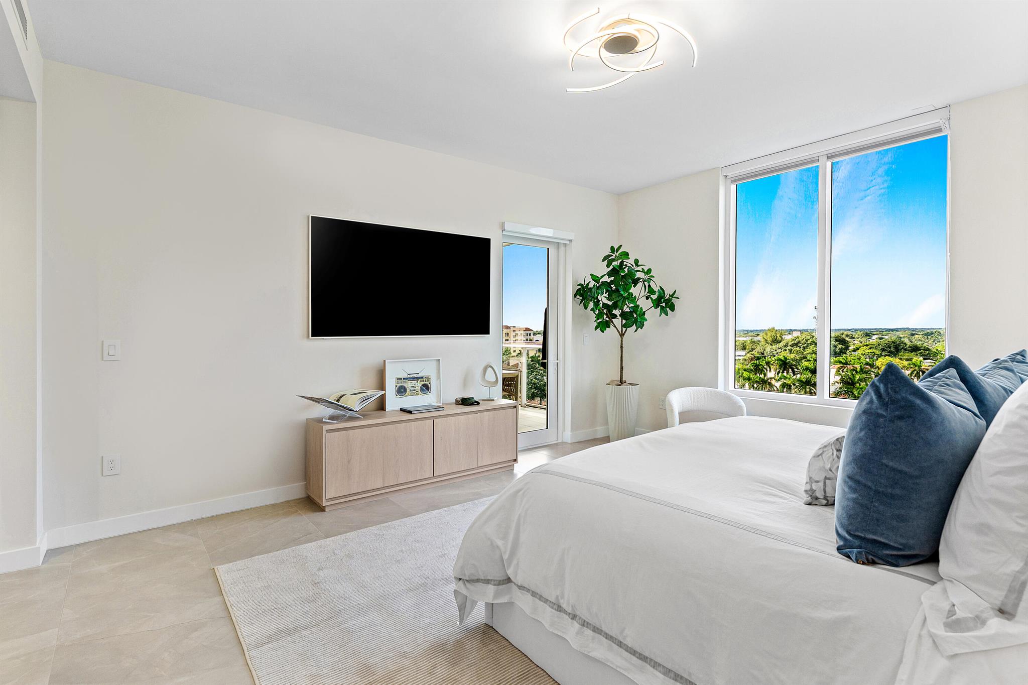 ALINA RESIDENCES - Residential Lease