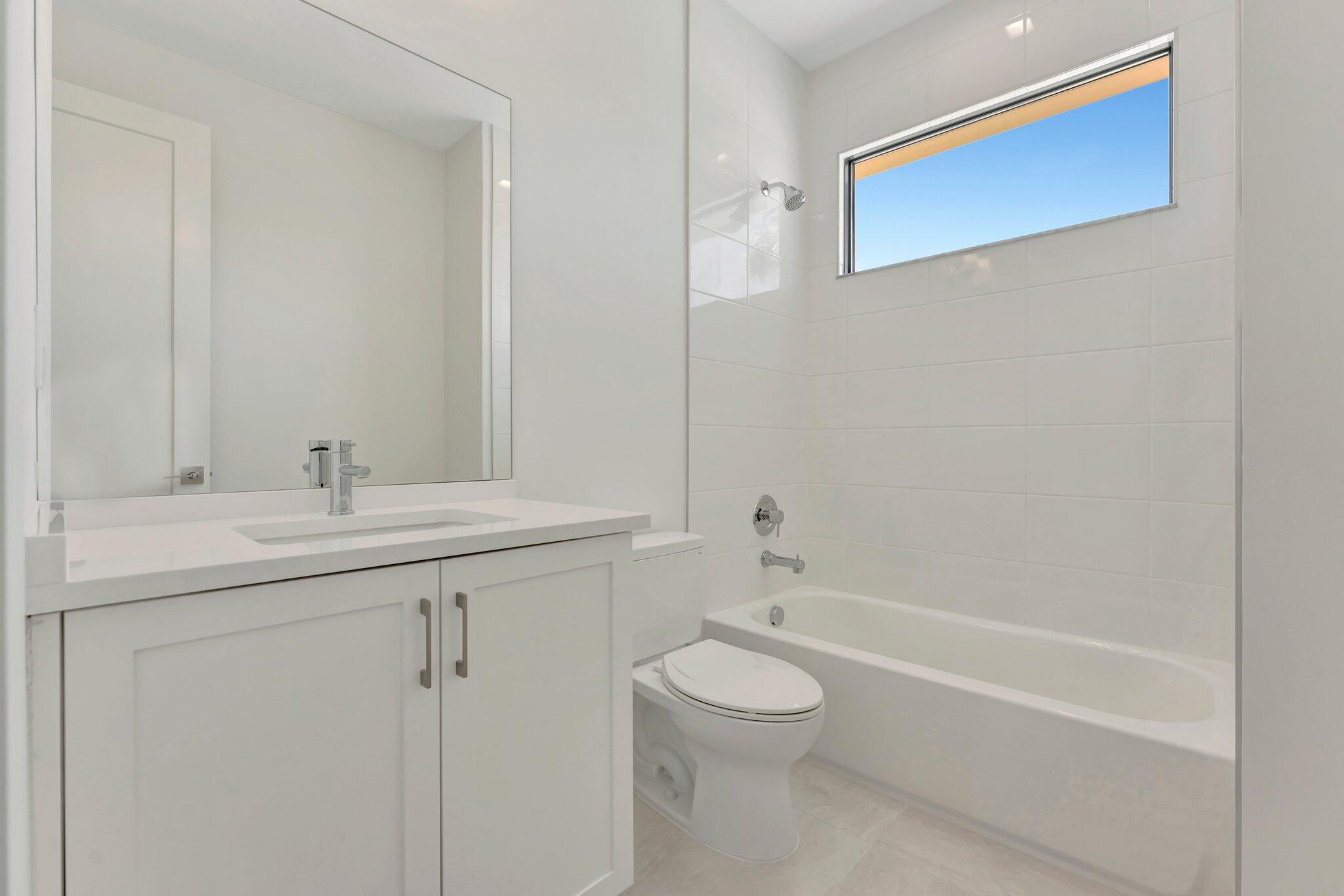 LOTUS EDGE - Residential