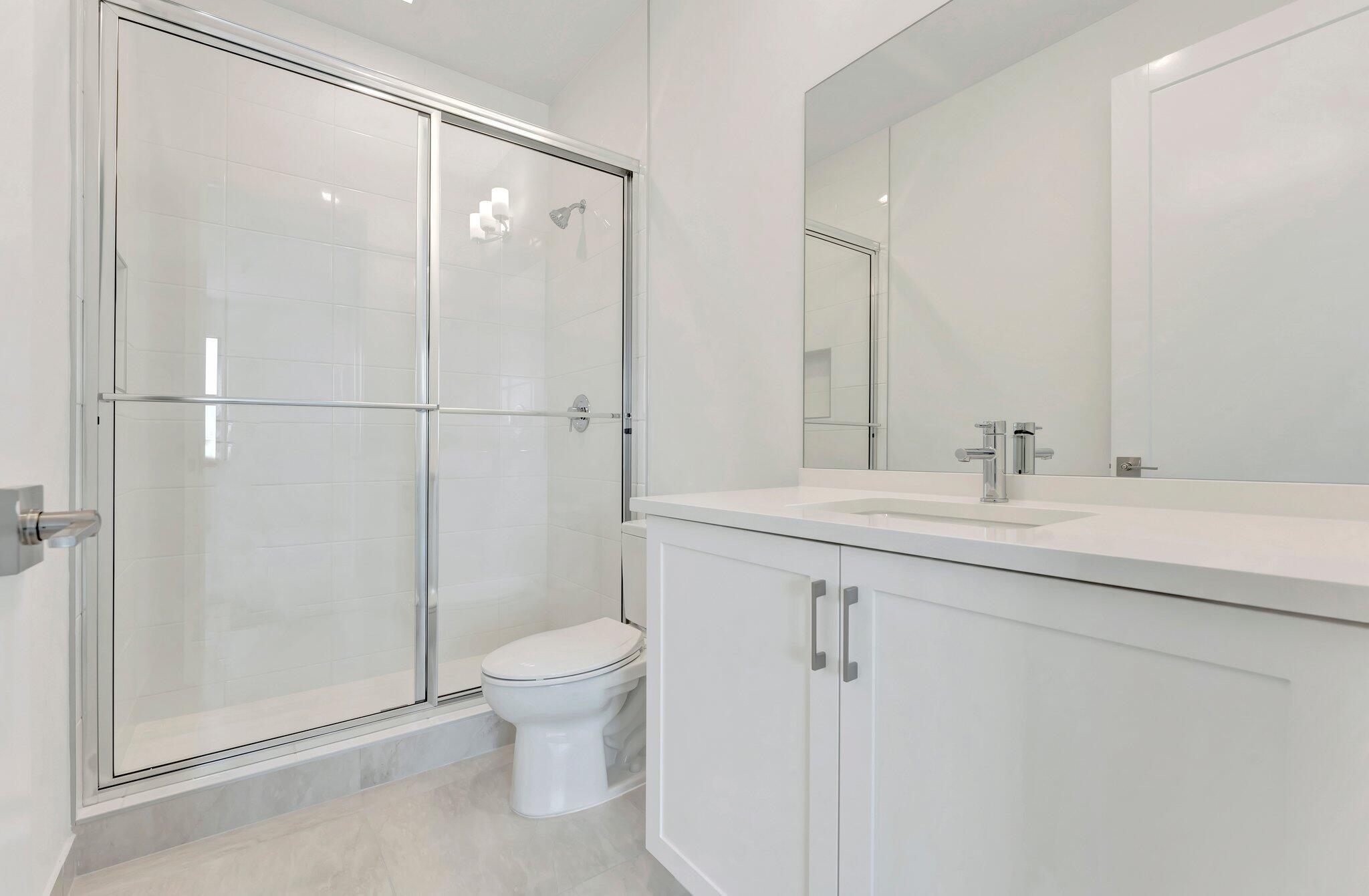 LOTUS EDGE - Residential