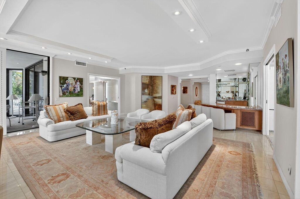 Photo of 20310 Fairway Oaks Drive #124, Boca Raton, FL 33434 (MLS # R11120290)