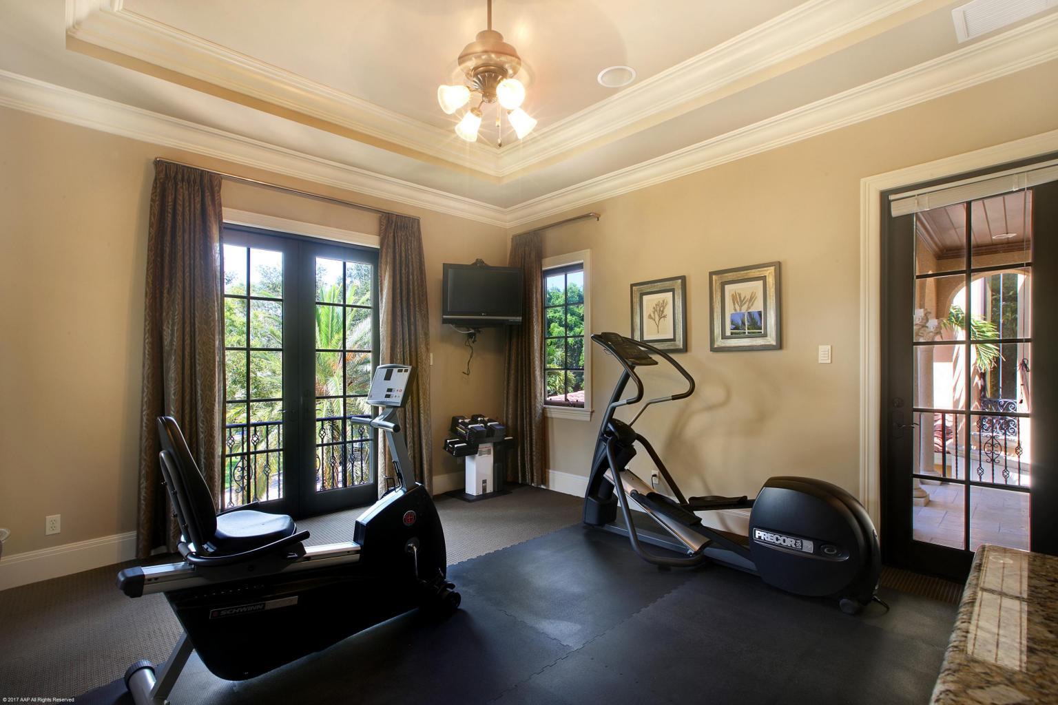 ADMIRALS COVE - Residential