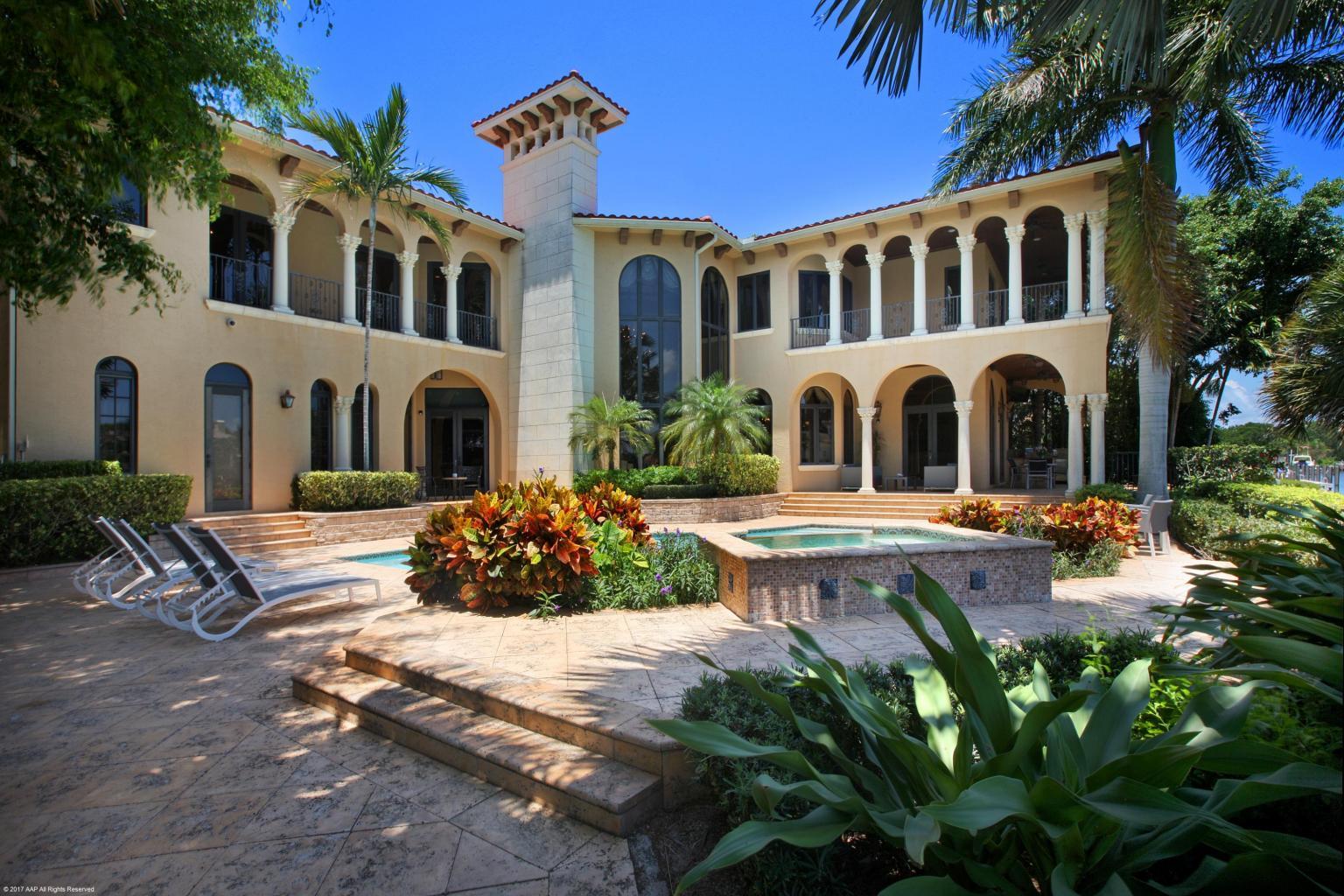 ADMIRALS COVE - Residential