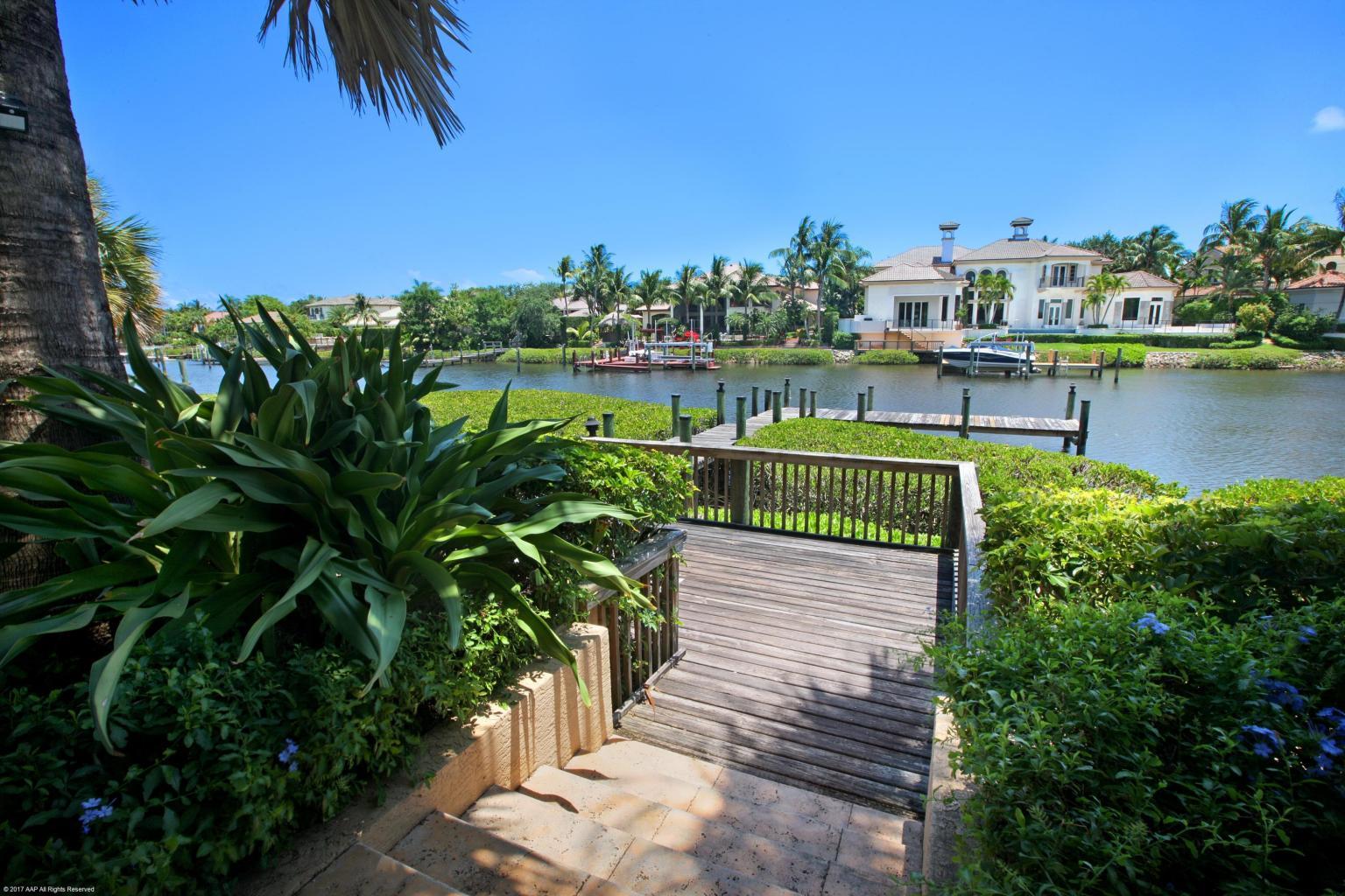 ADMIRALS COVE - Residential