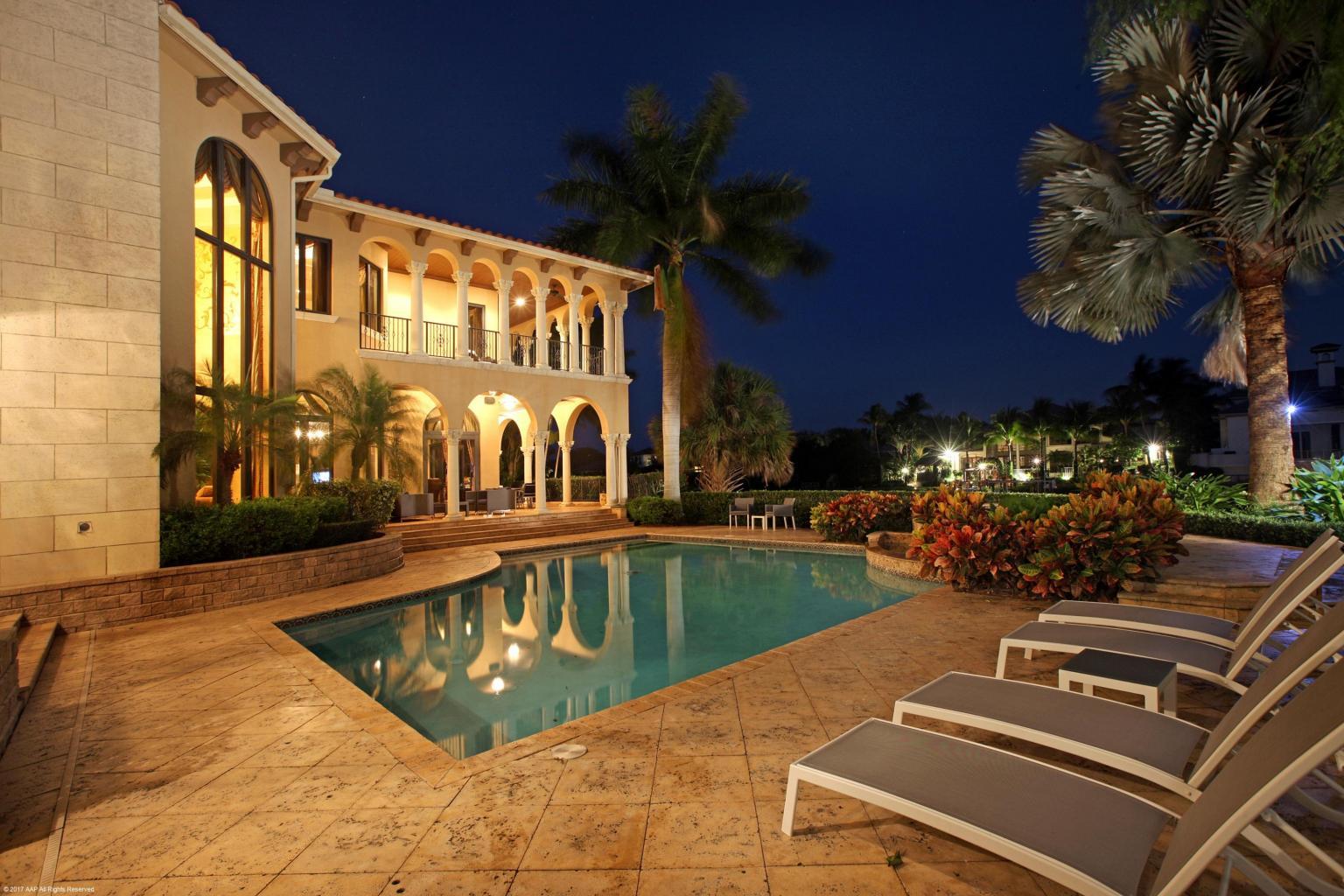 ADMIRALS COVE - Residential