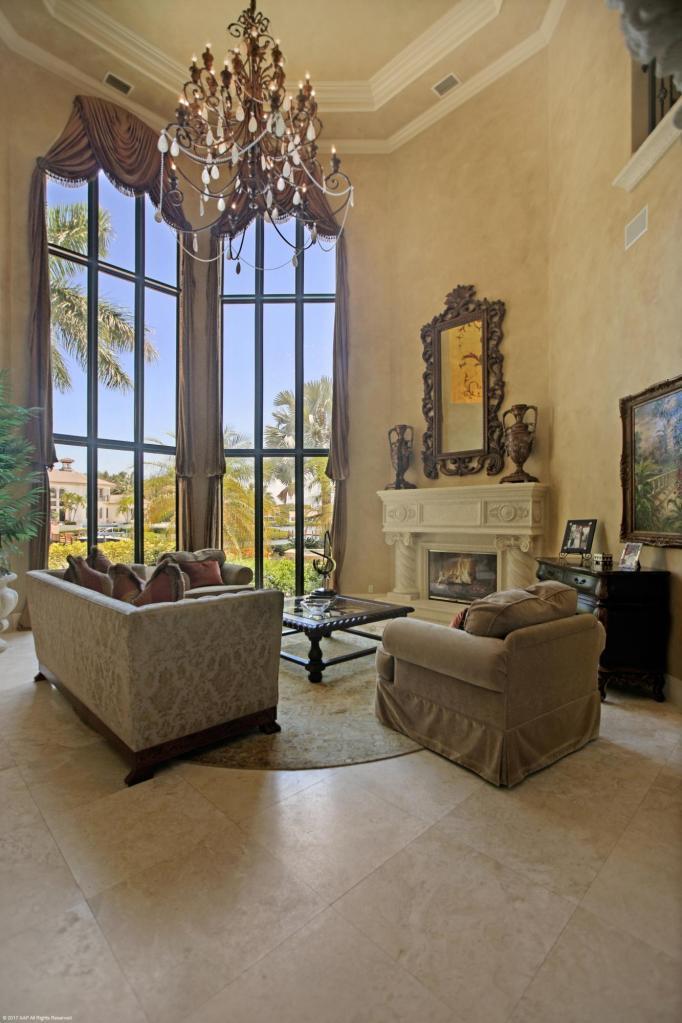 ADMIRALS COVE - Residential