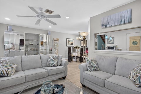 Tiny photo for 1991 Discovery Circle E, Deerfield Beach, FL 33442 (MLS # B26087290)