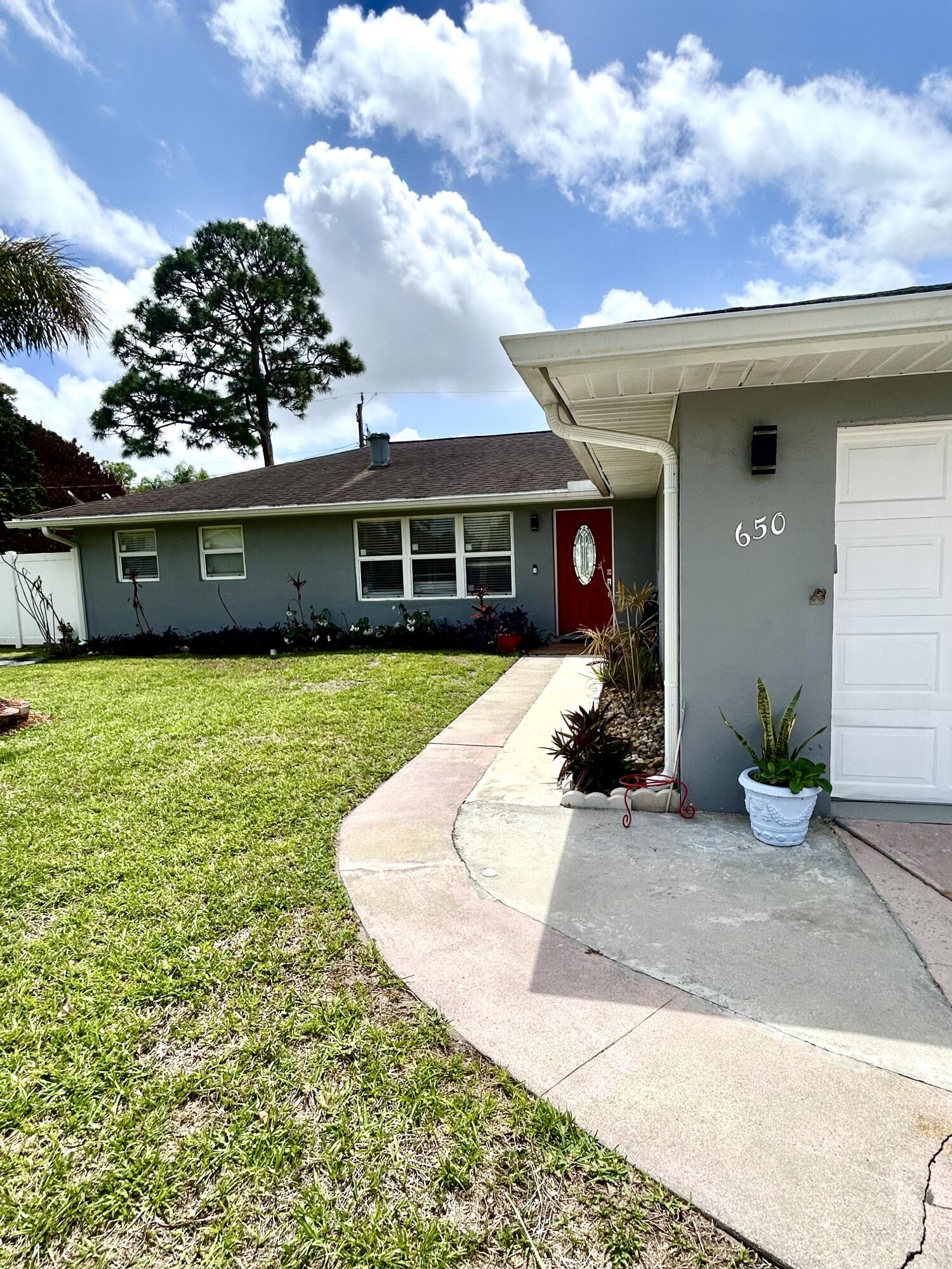 PORT ST LUCIE SECTION 28 - Residential